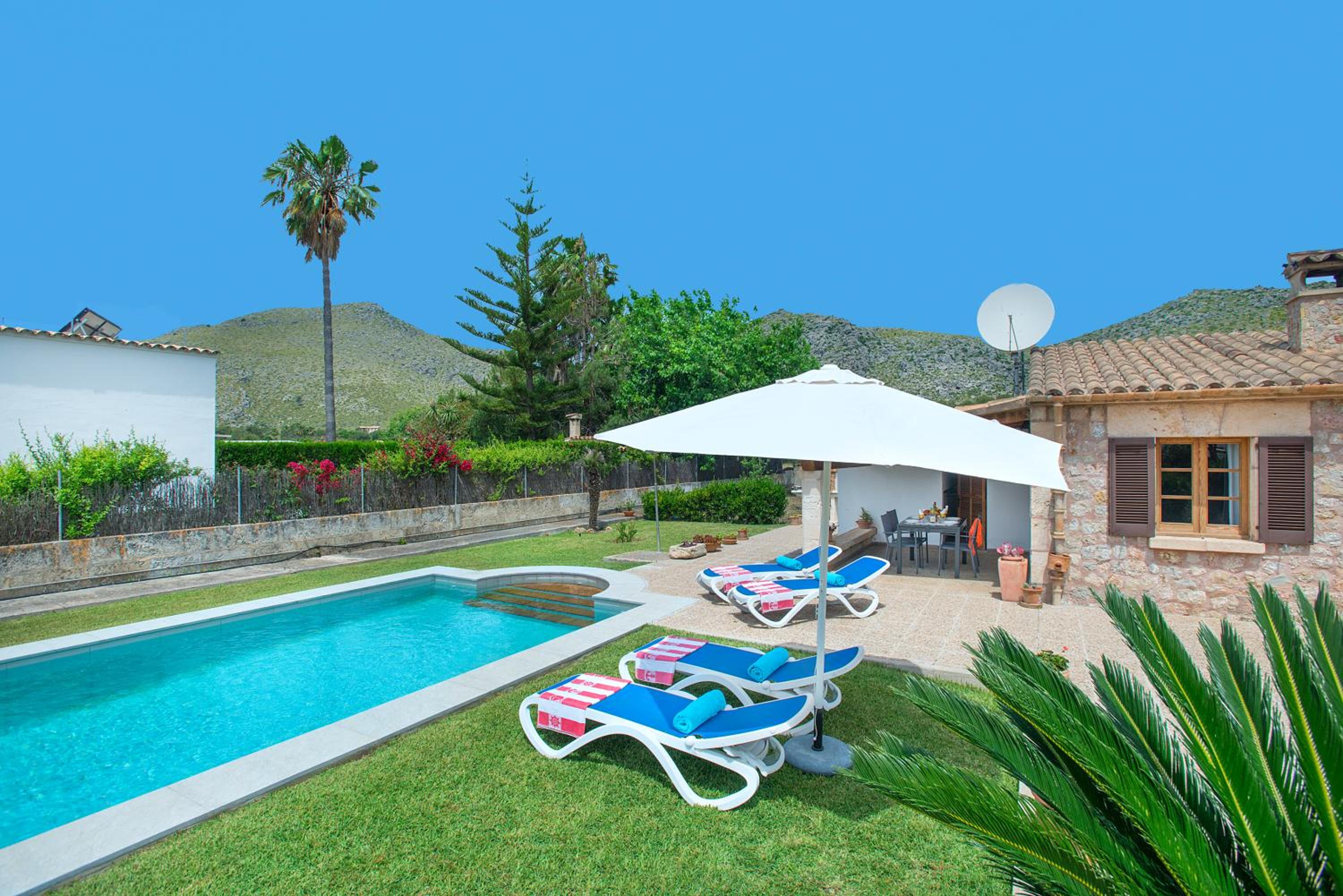 Villa with Private Pool photo 2