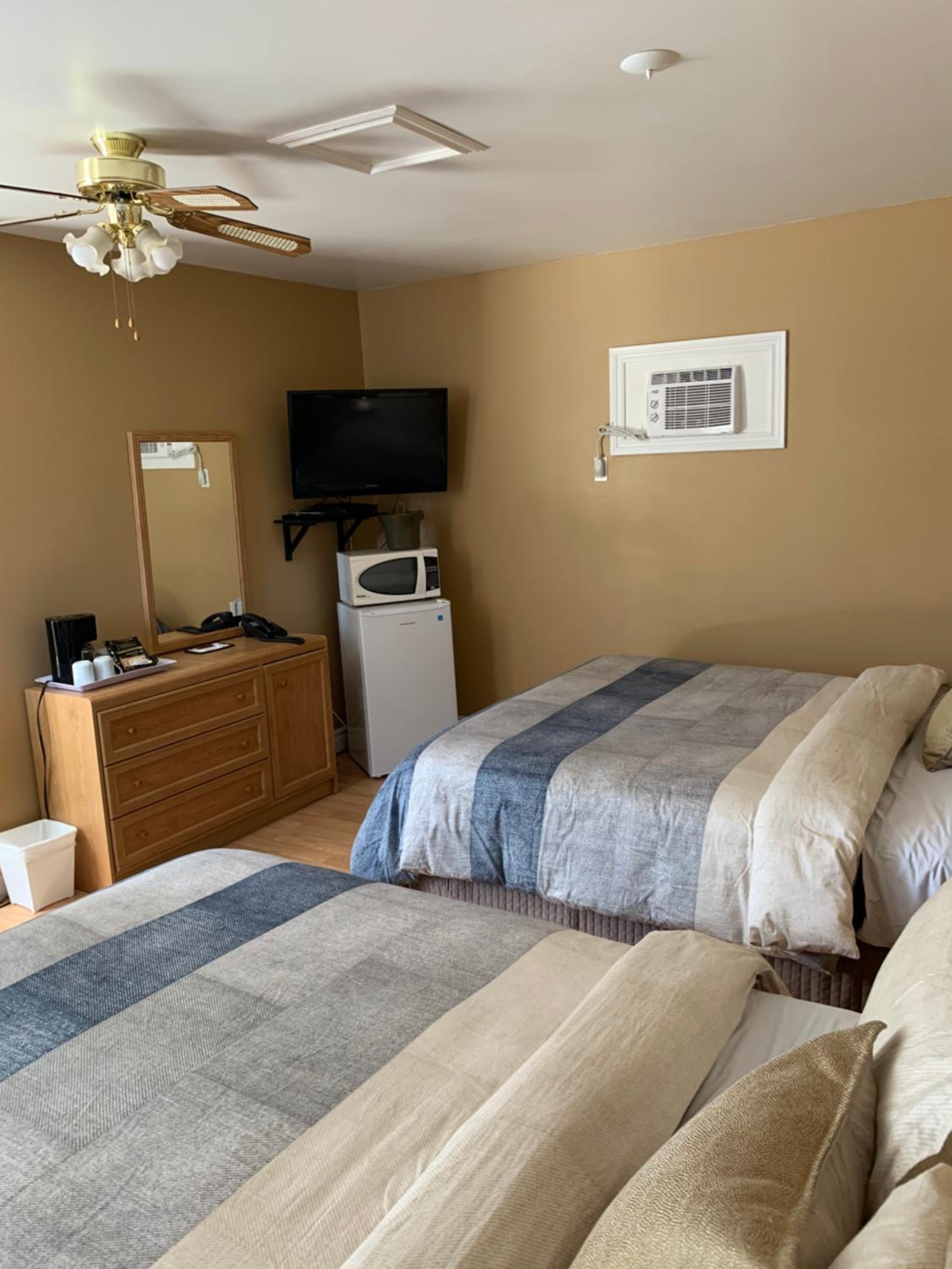 Queen Room with Two Queen Beds