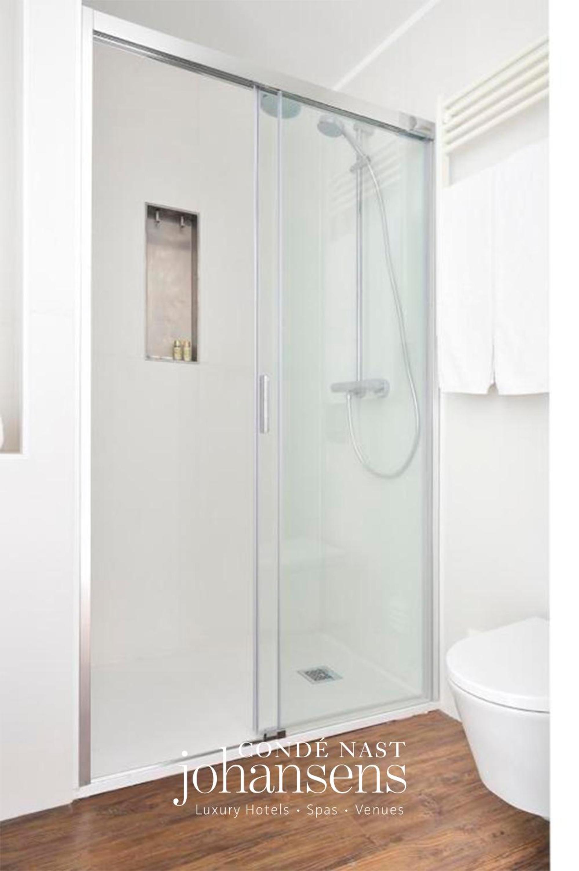 Junior Family Suite - Photo 6
