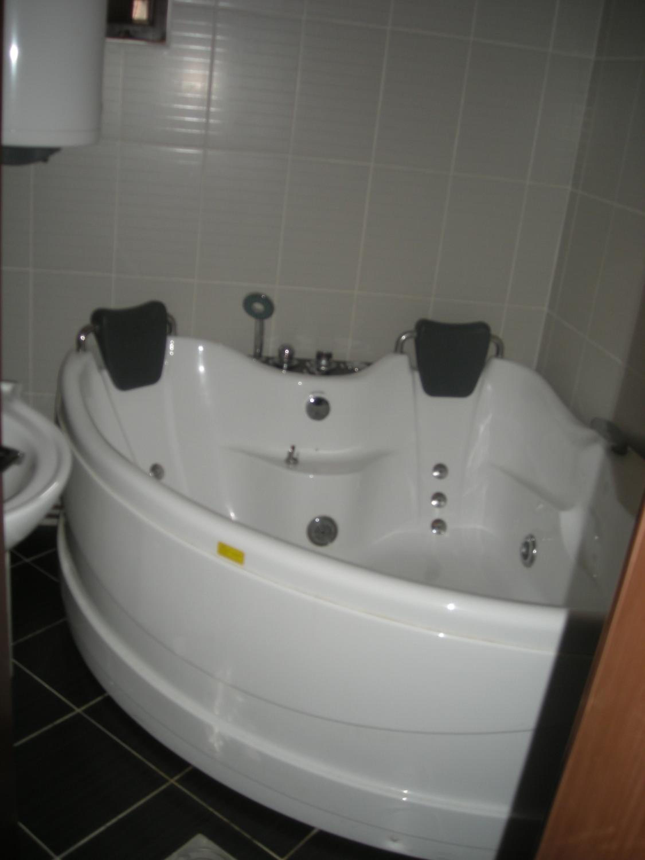 Double Room with Extra Bed photo 3