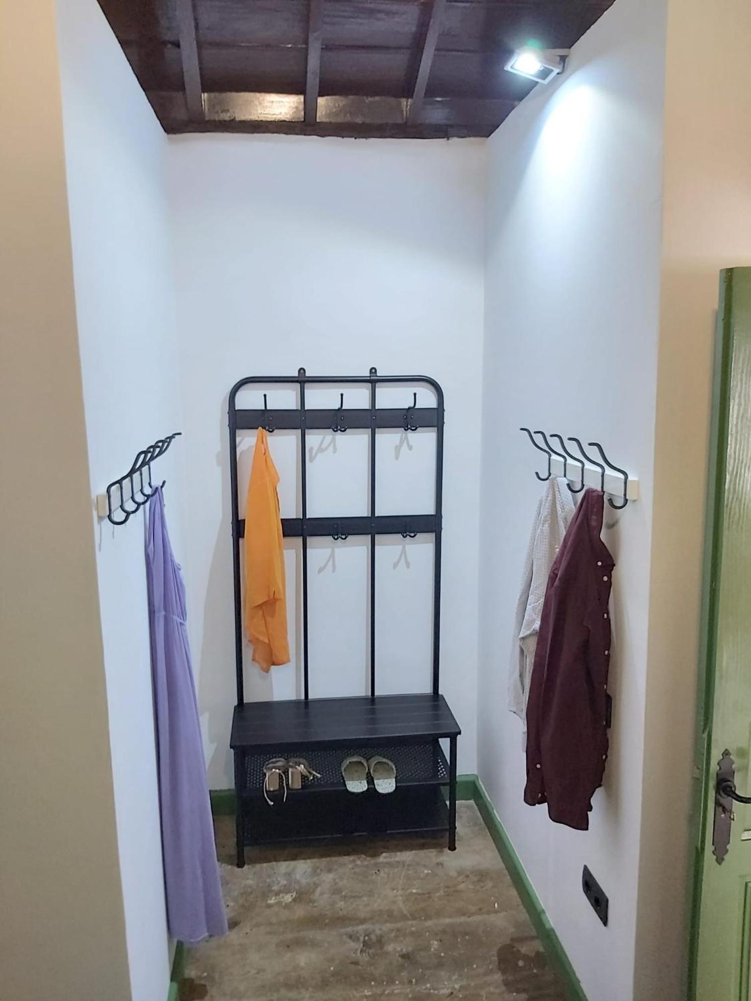 Three-Bedroom House photo 3