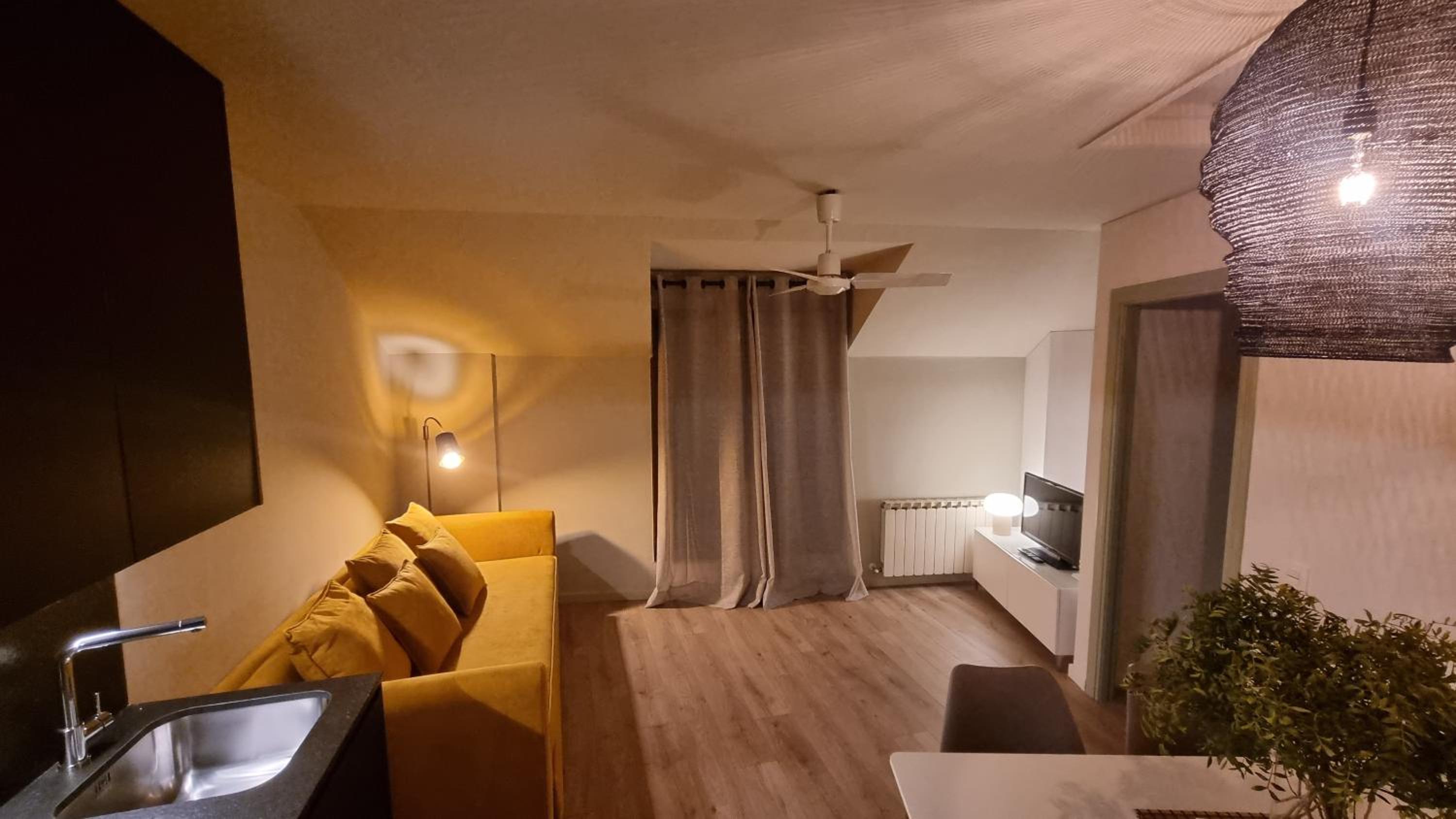 Apartamento con Balcón