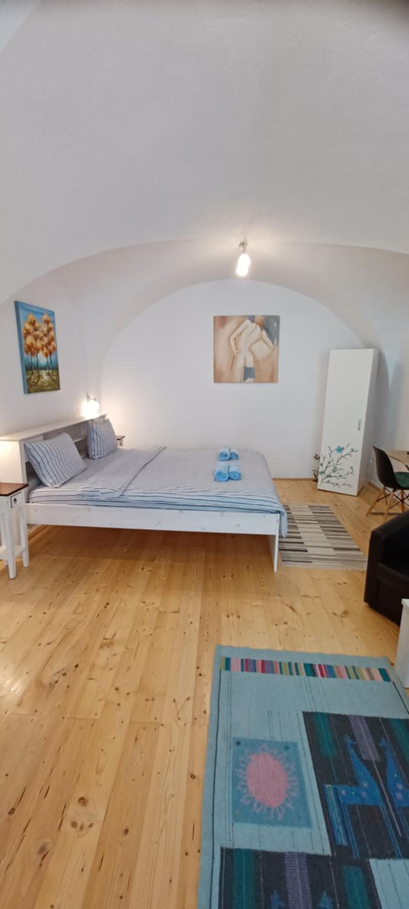 Two-Bedroom Apartment - Photo 24