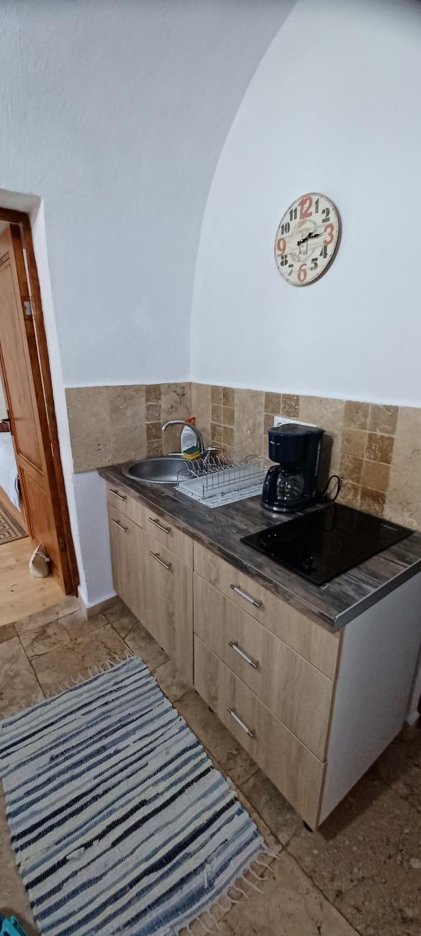 Two-Bedroom Apartment - Photo 31