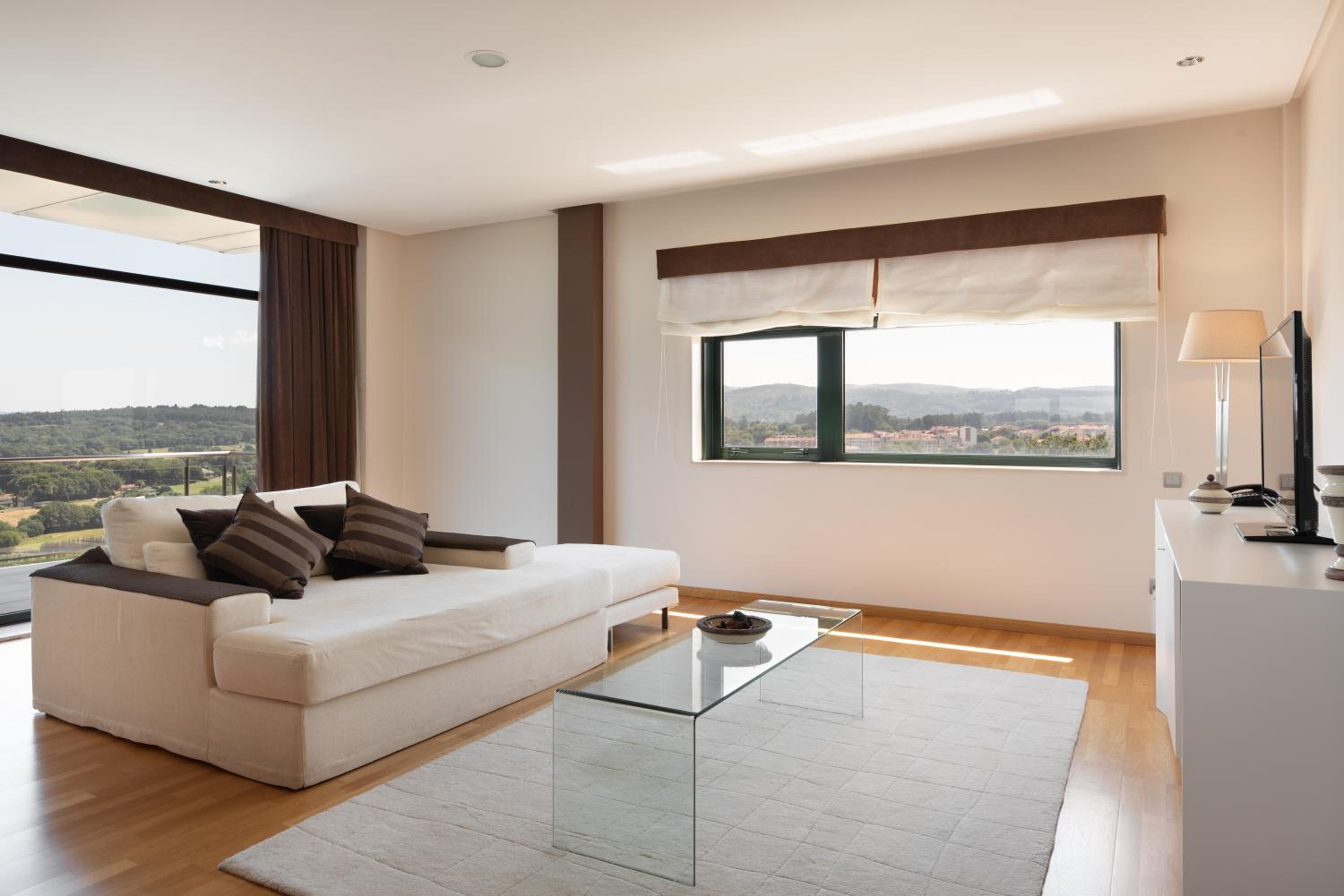 Executive Suite with Terrace - Photo 2