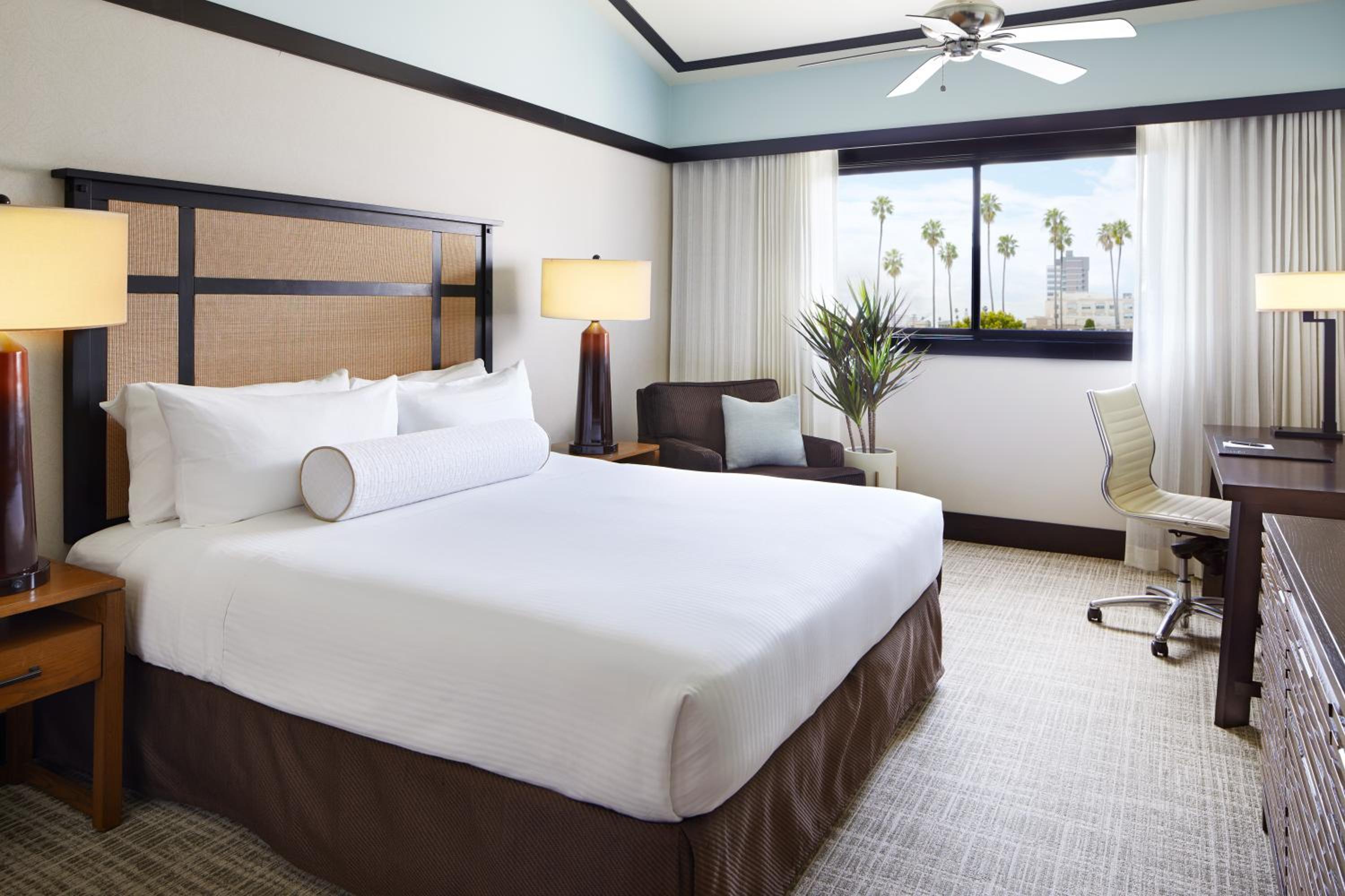 Premier King Room