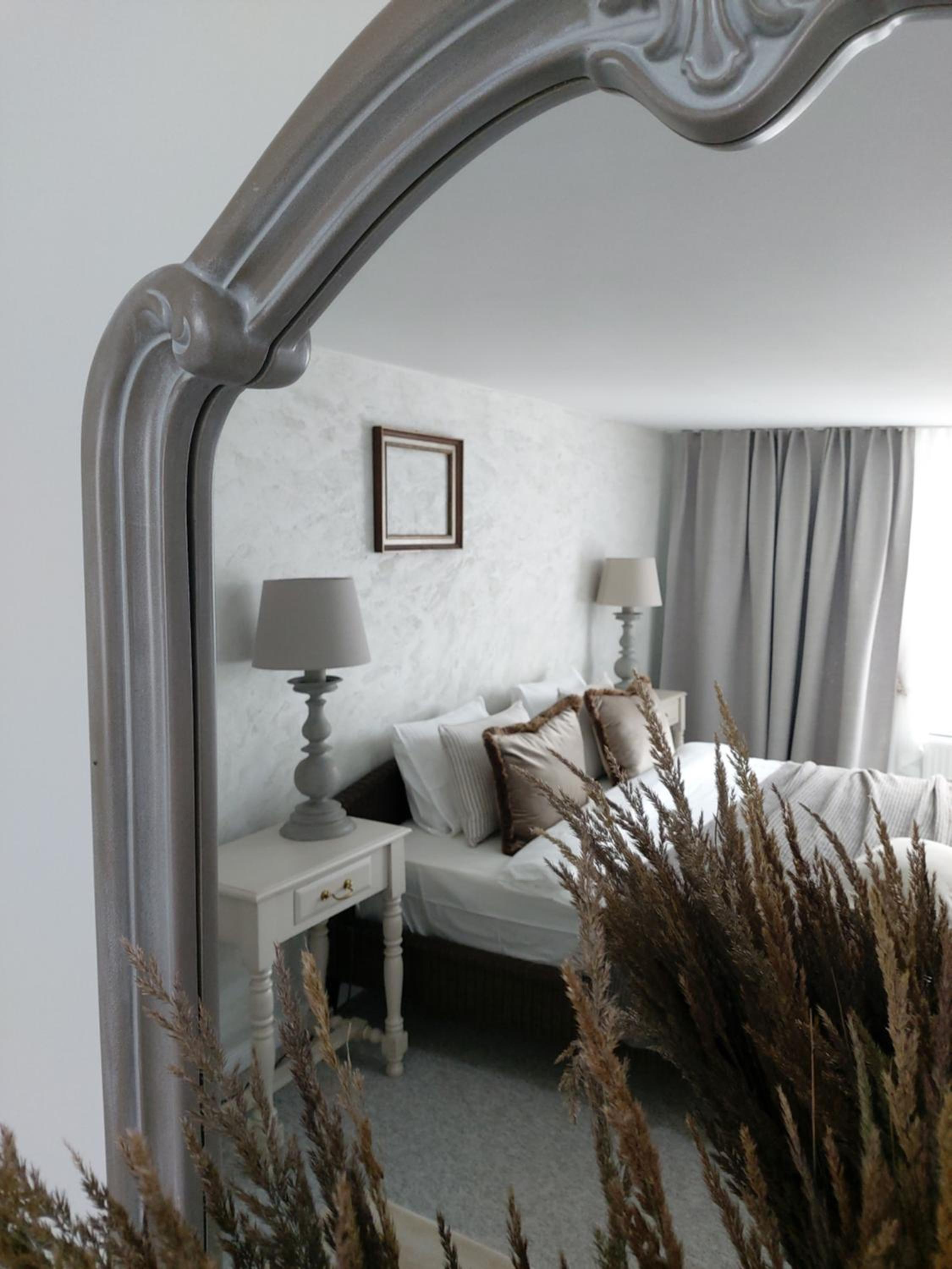 Two-Bedroom Apartment - Photo 12