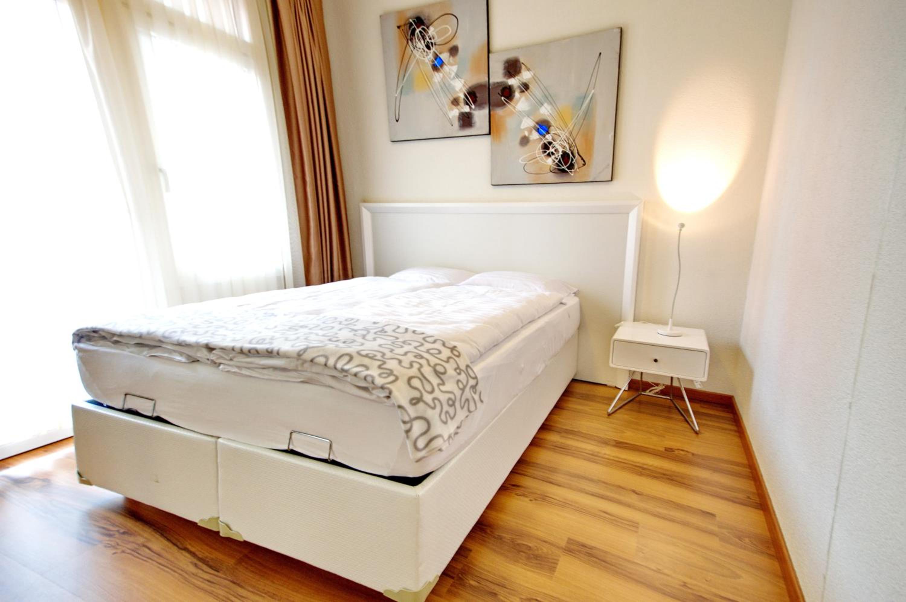 Luxury Two-Bedroom Apartment photo 2