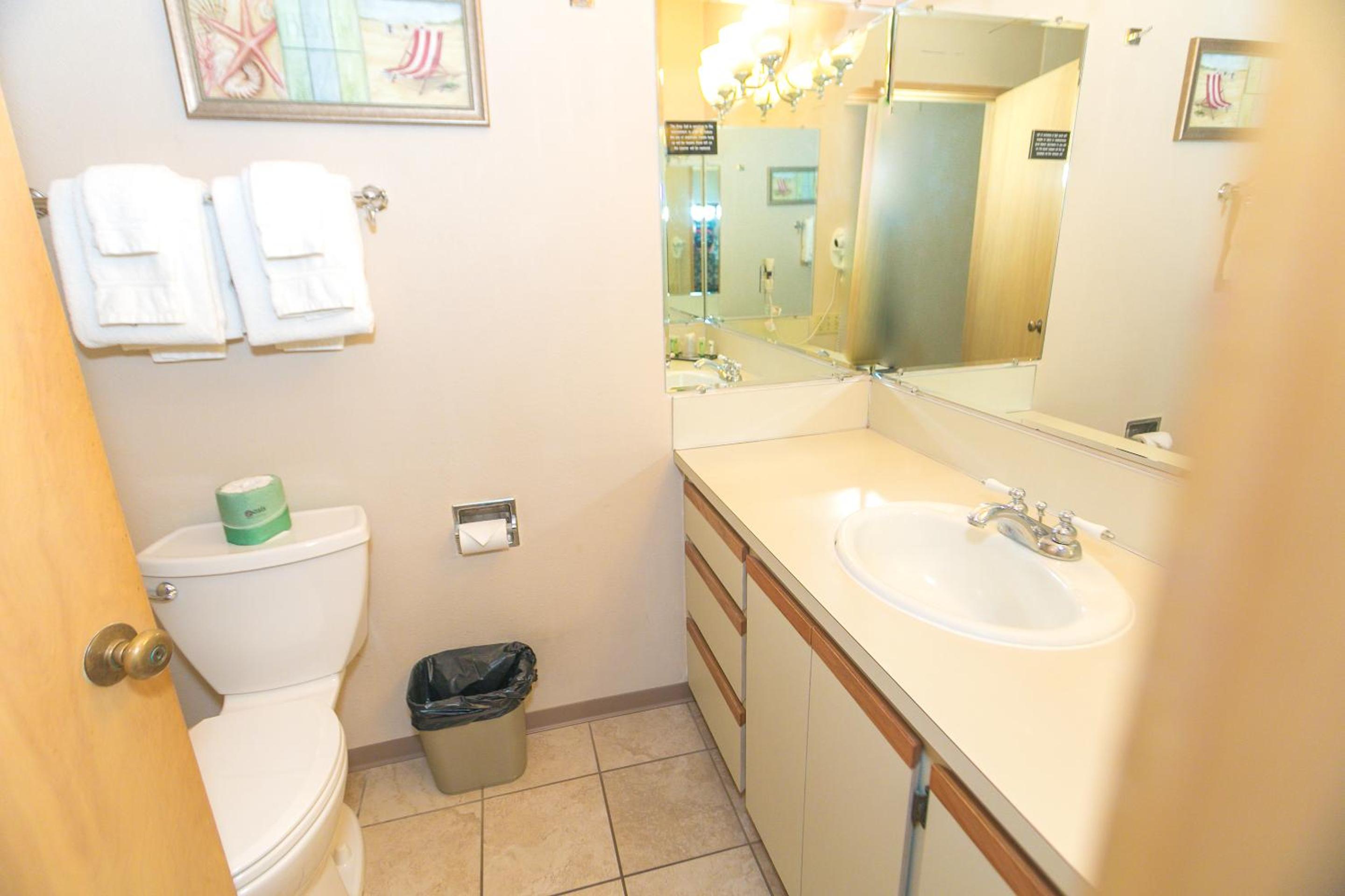 Studio Apartment with Sea View - 312 - No Pets - Photo 4