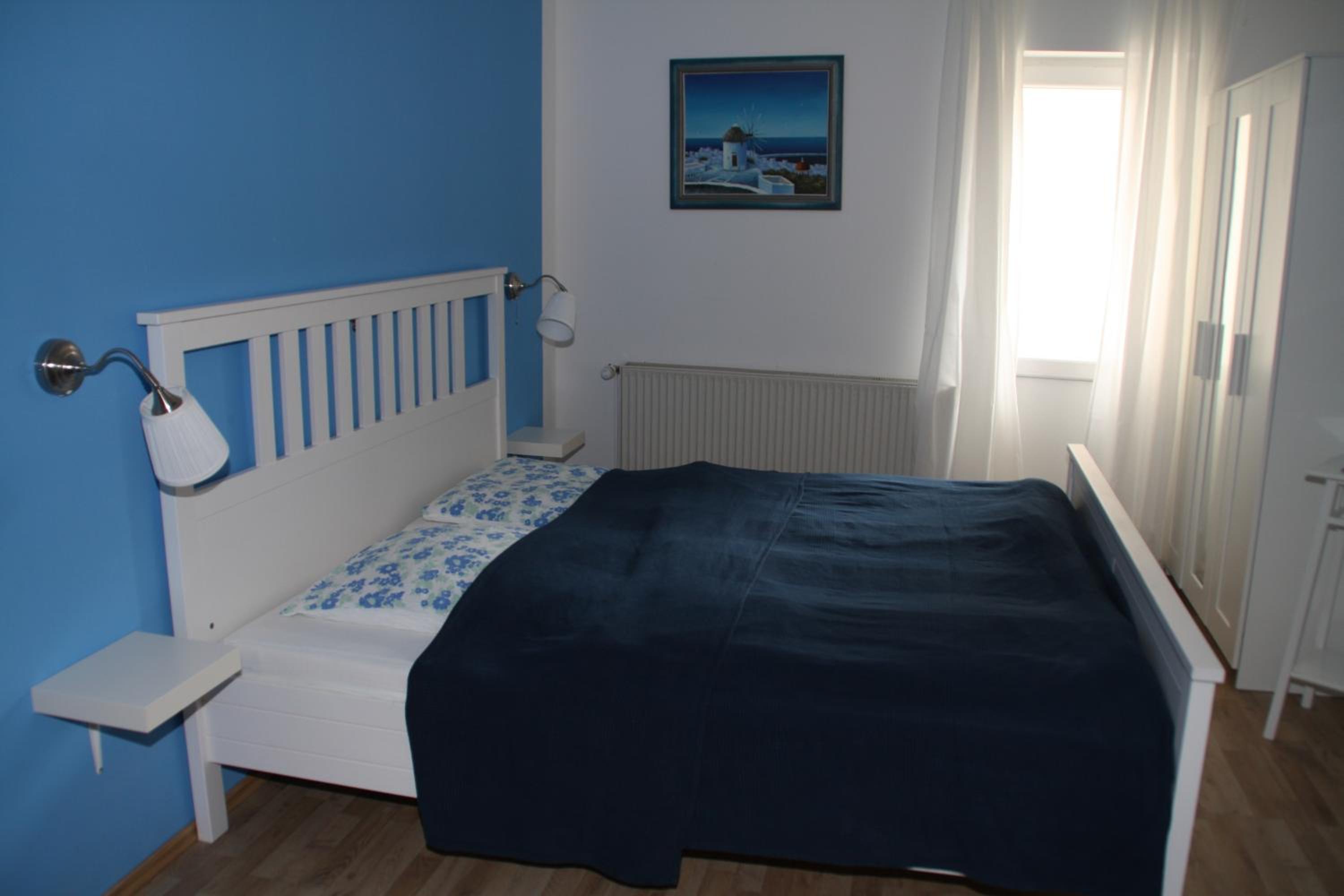 Double Room - Photo 2