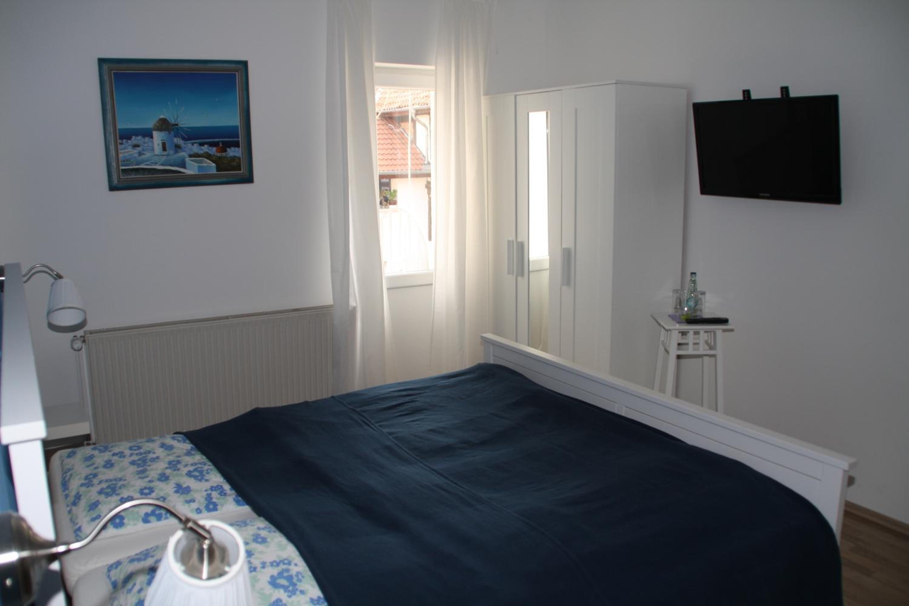 Double Room - Photo 1