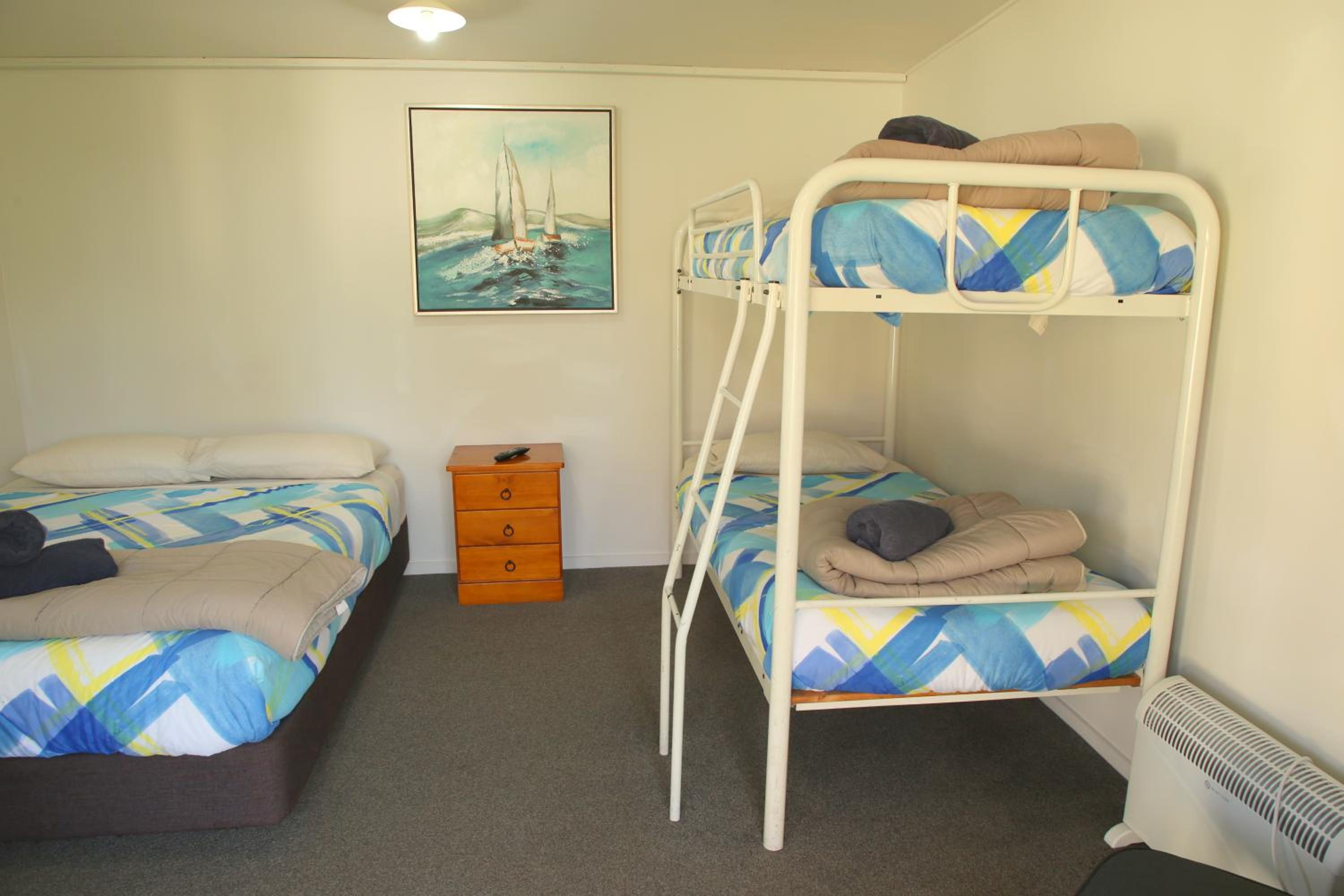 Standard Cabin photo 2
