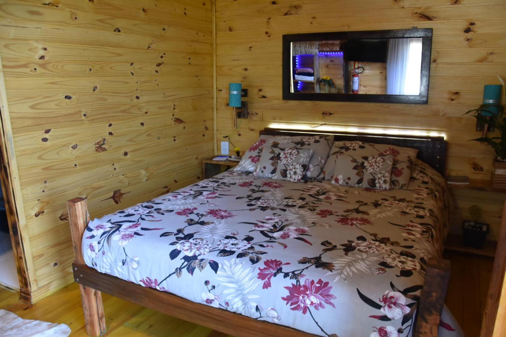 Deluxe Double Room - Photo 16