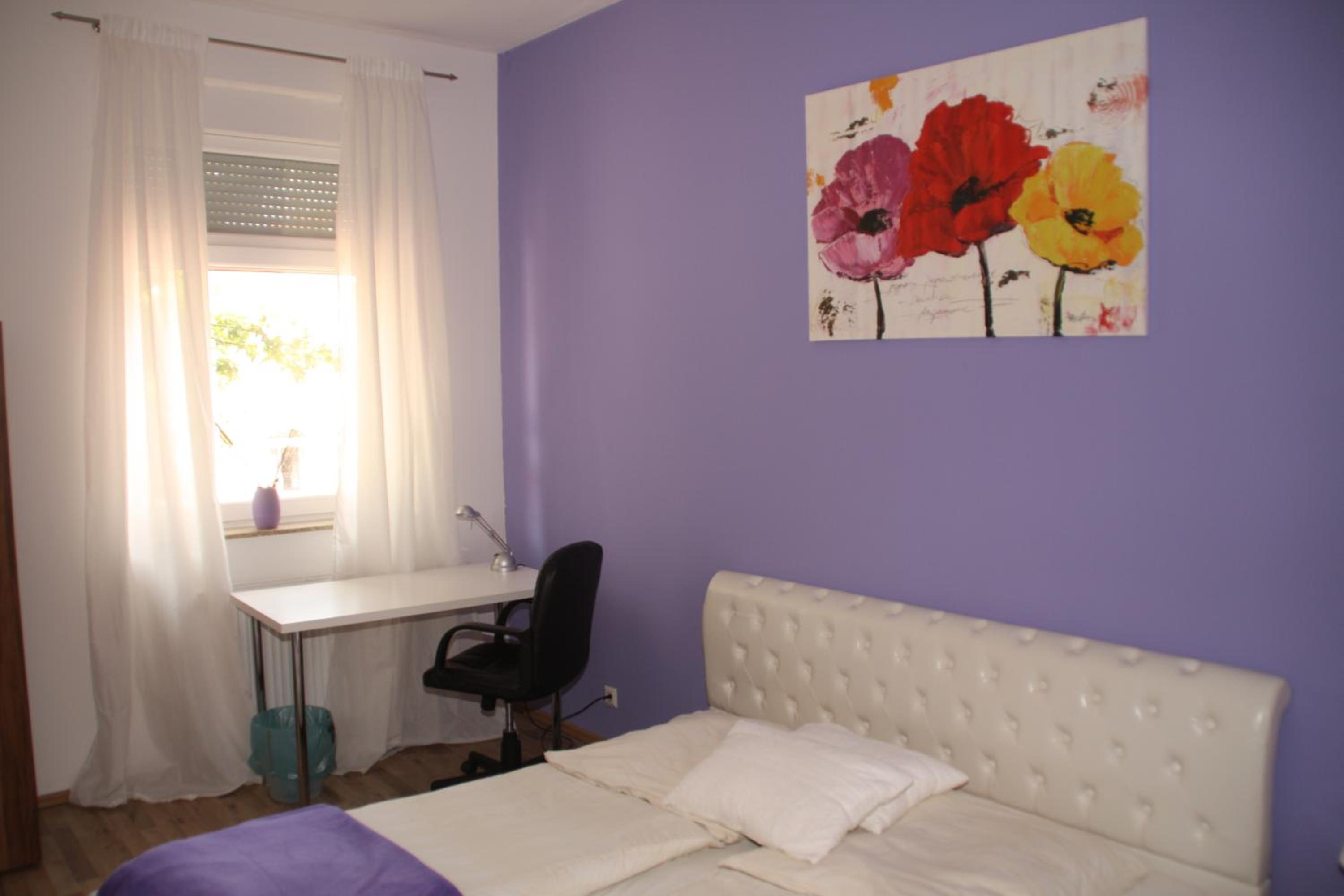 Double Room - Photo 7