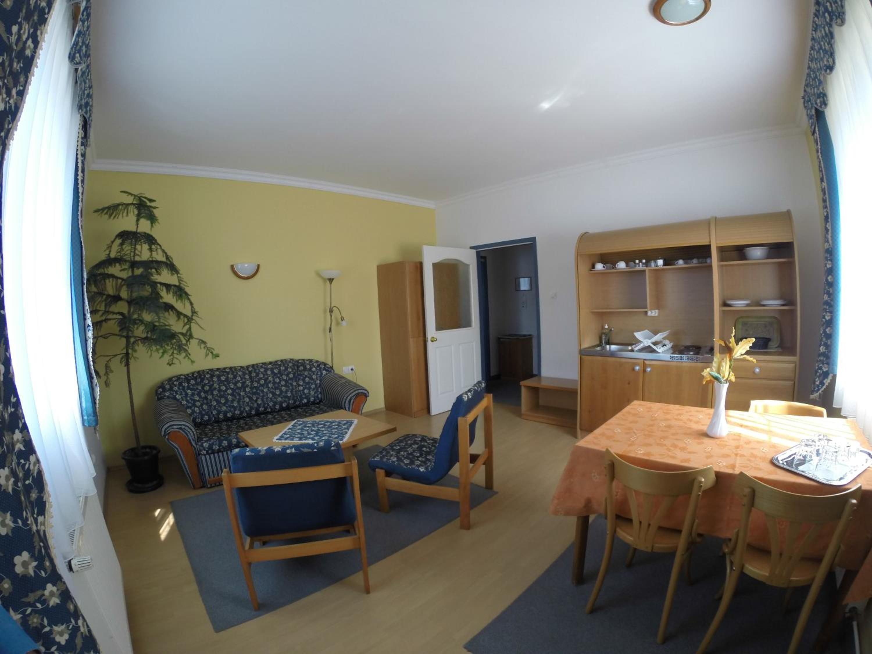 Standard Apartment - Photo 5