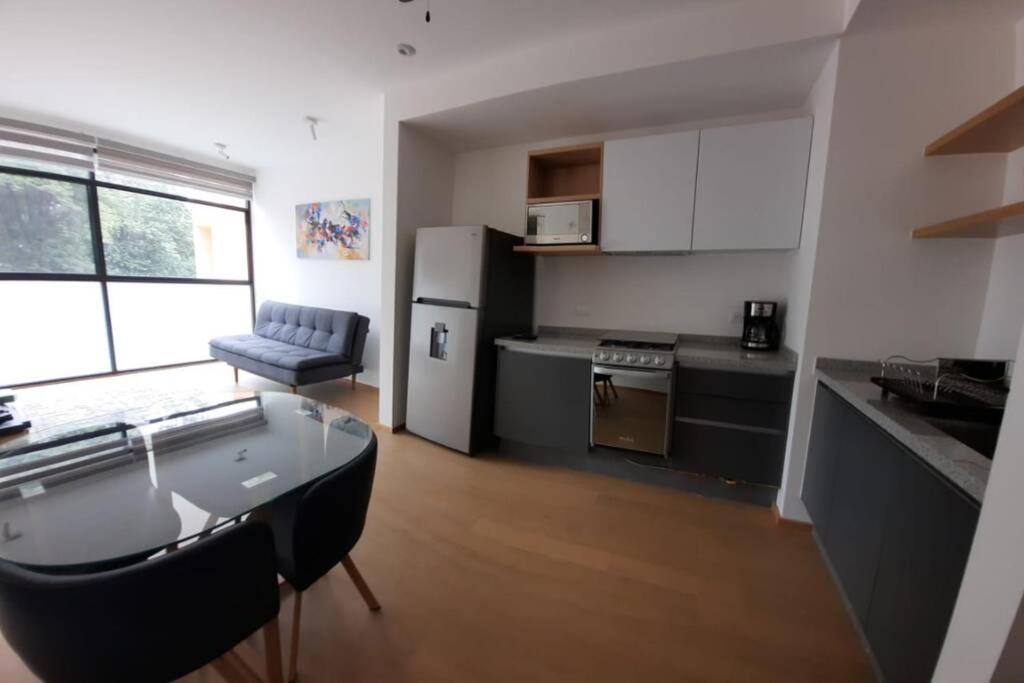 One-Bedroom Apartment - Photo 8