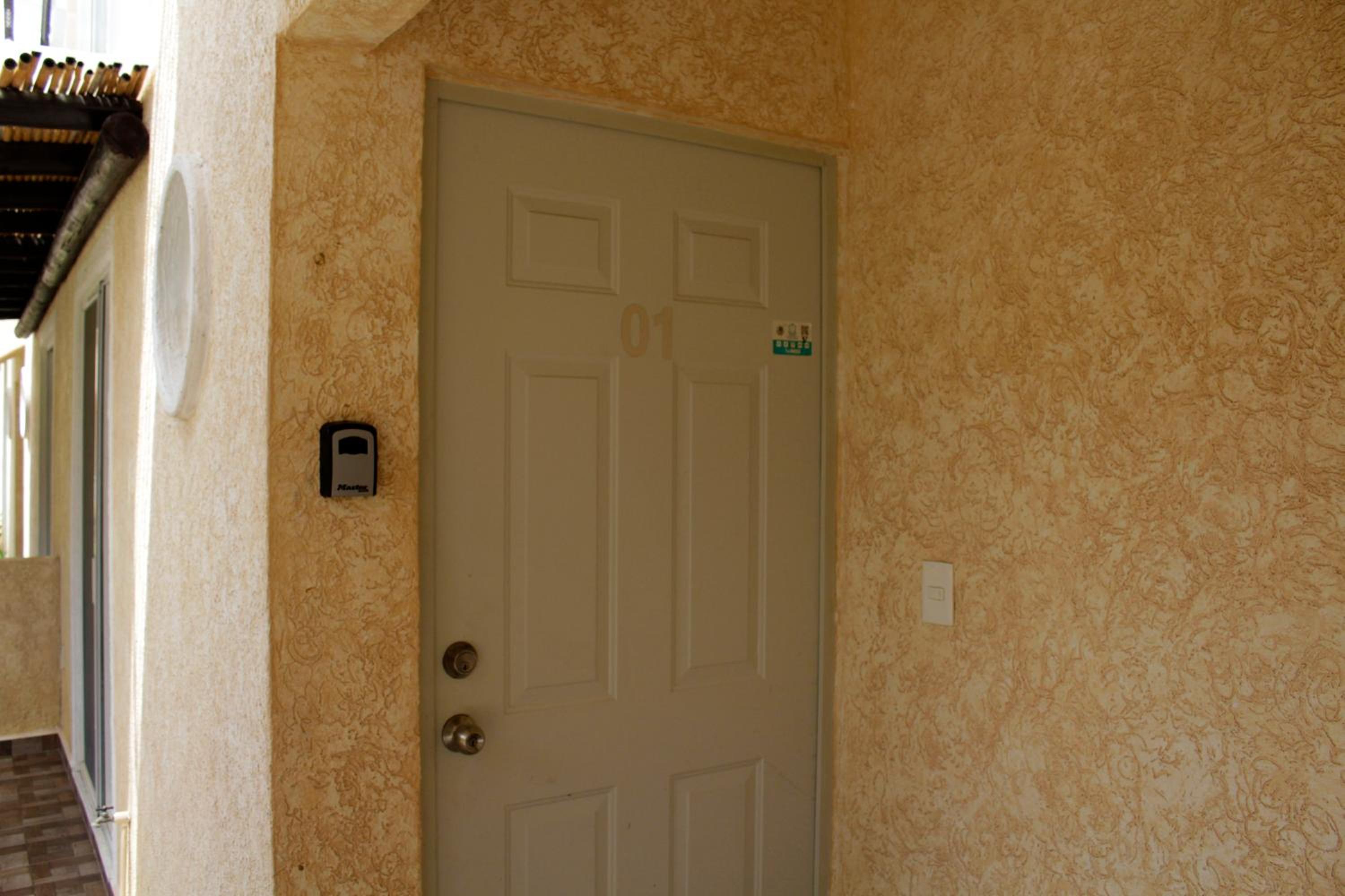 Two-Bedroom Apartment - Photo 20
