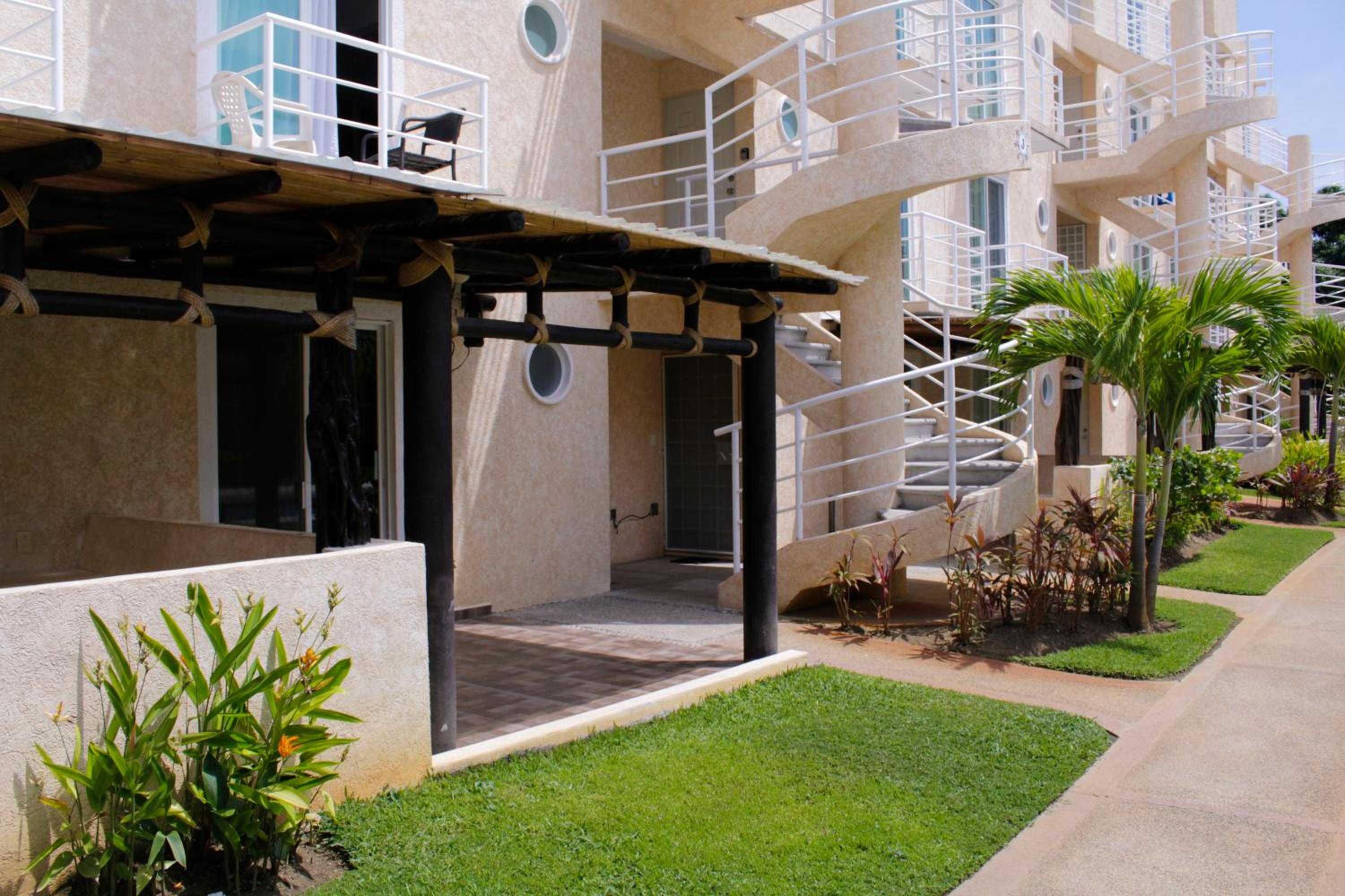 Two-Bedroom Apartment - Photo 17