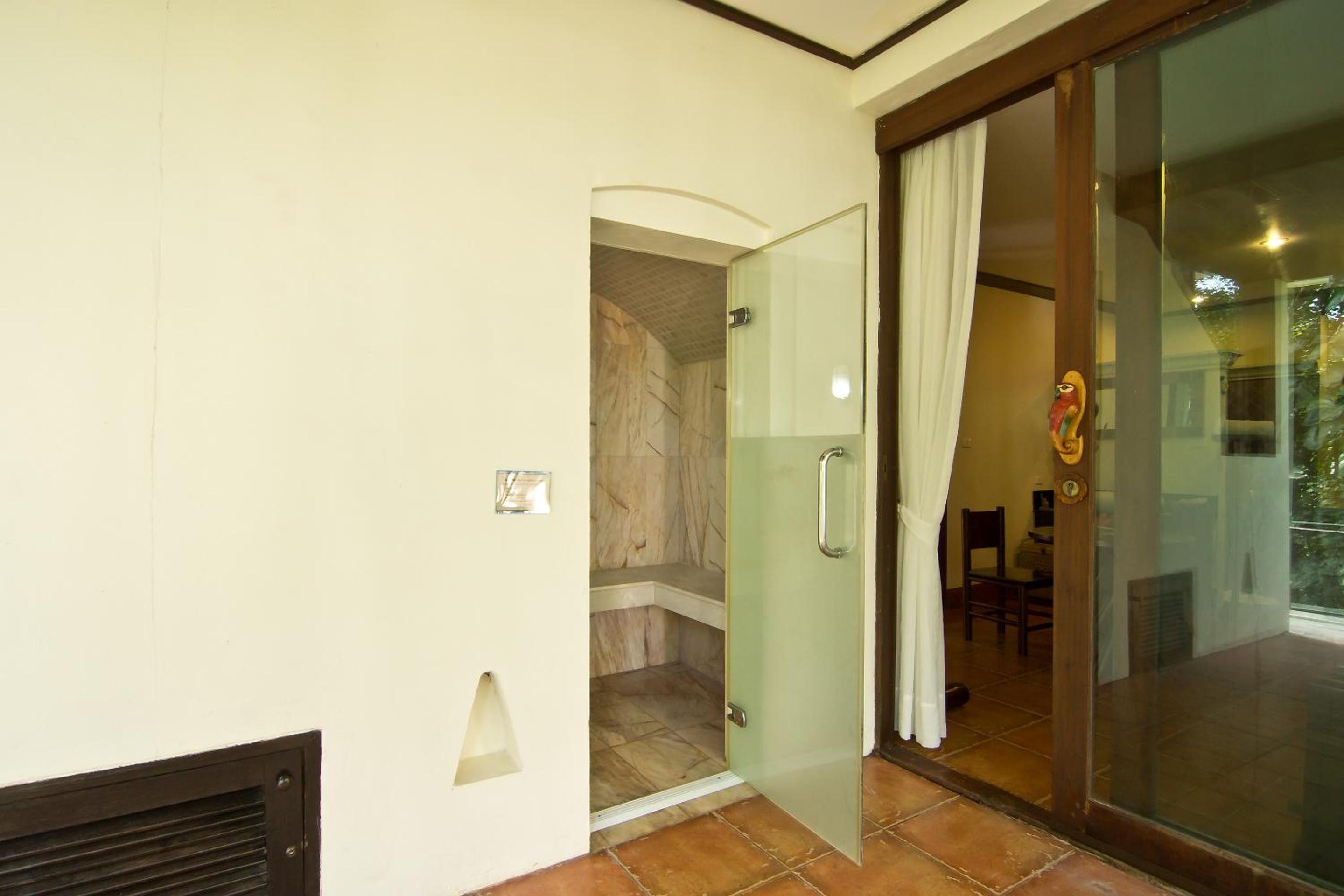 Steam Villa - Photo 5