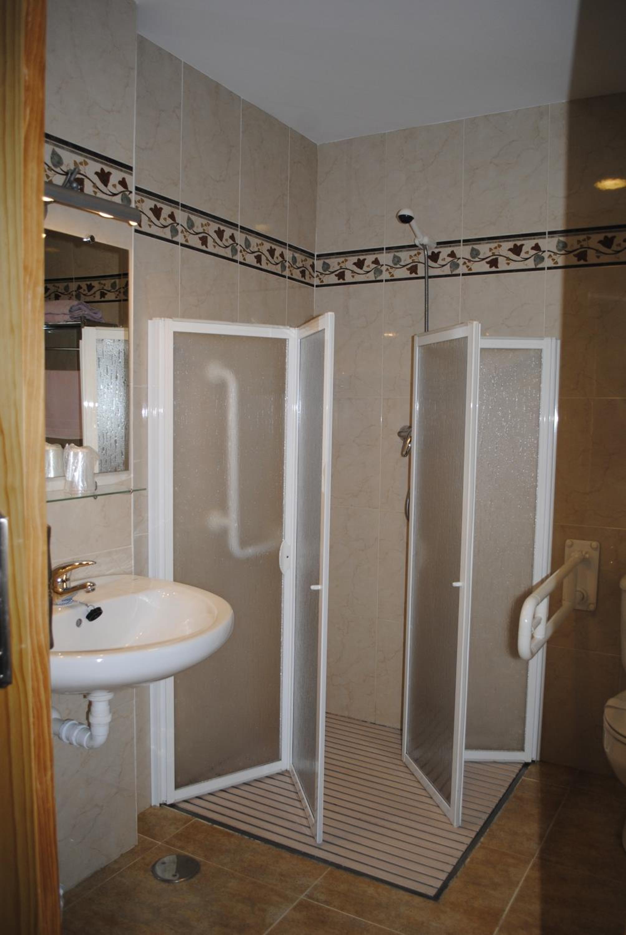 Double or Twin Room - Disability Access