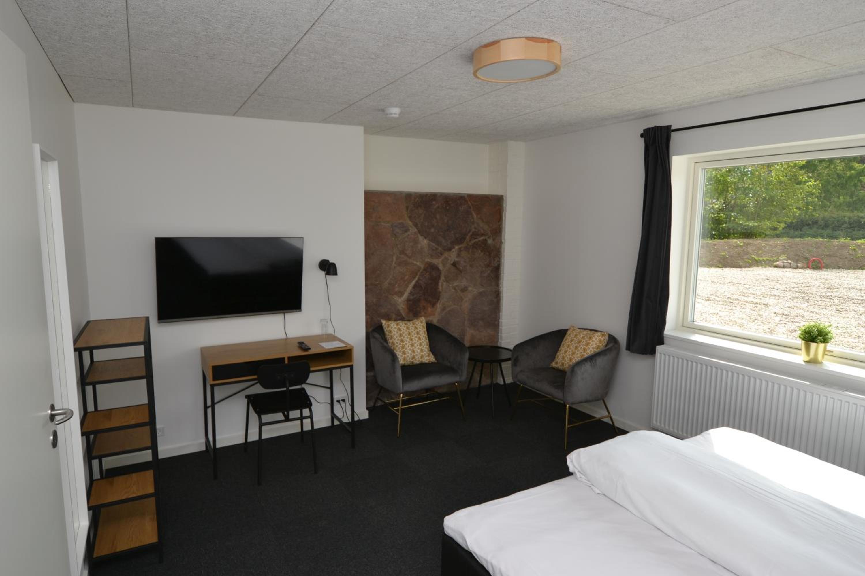 Deluxe Double Room photo 2