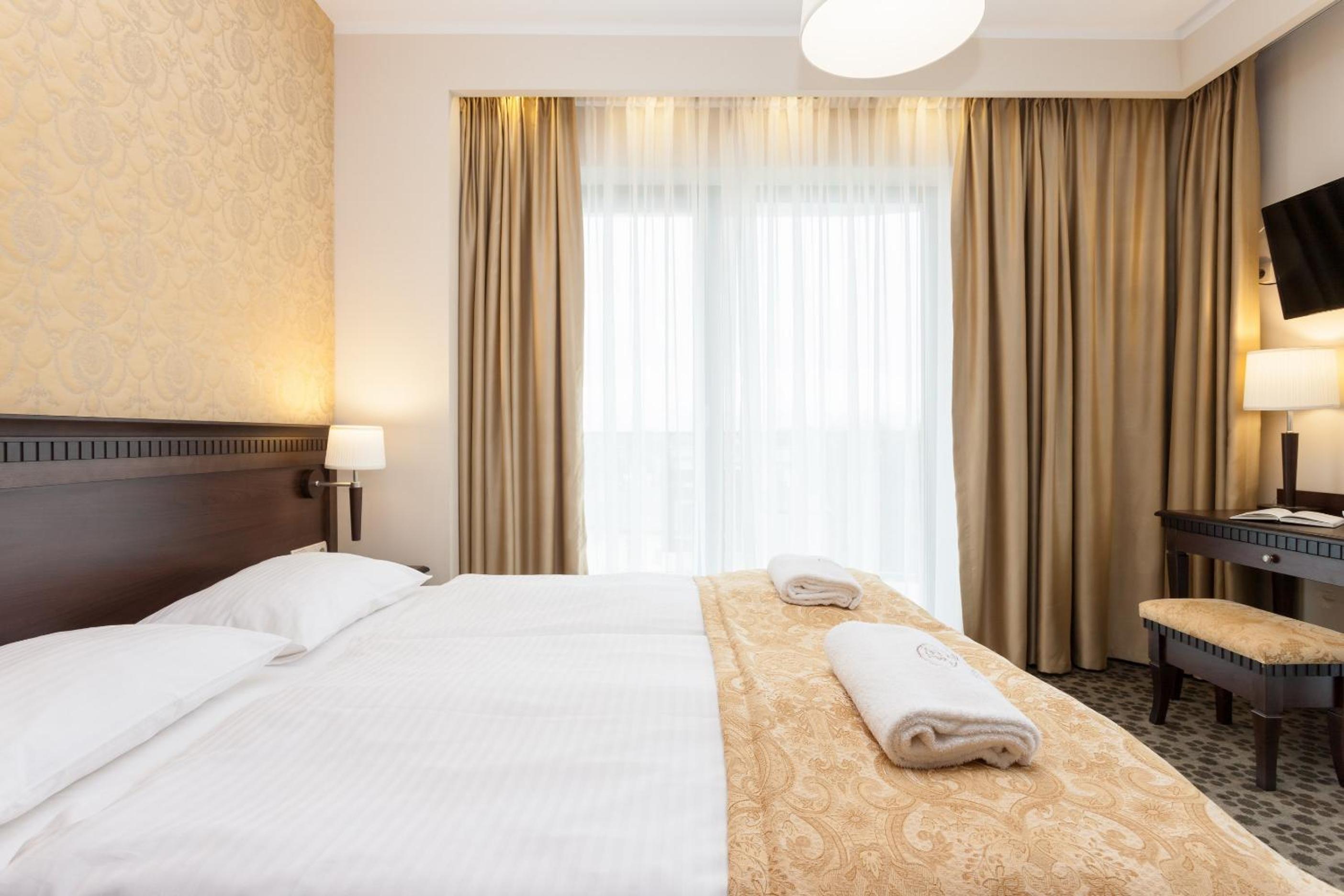 Comfort Suite - Photo 1