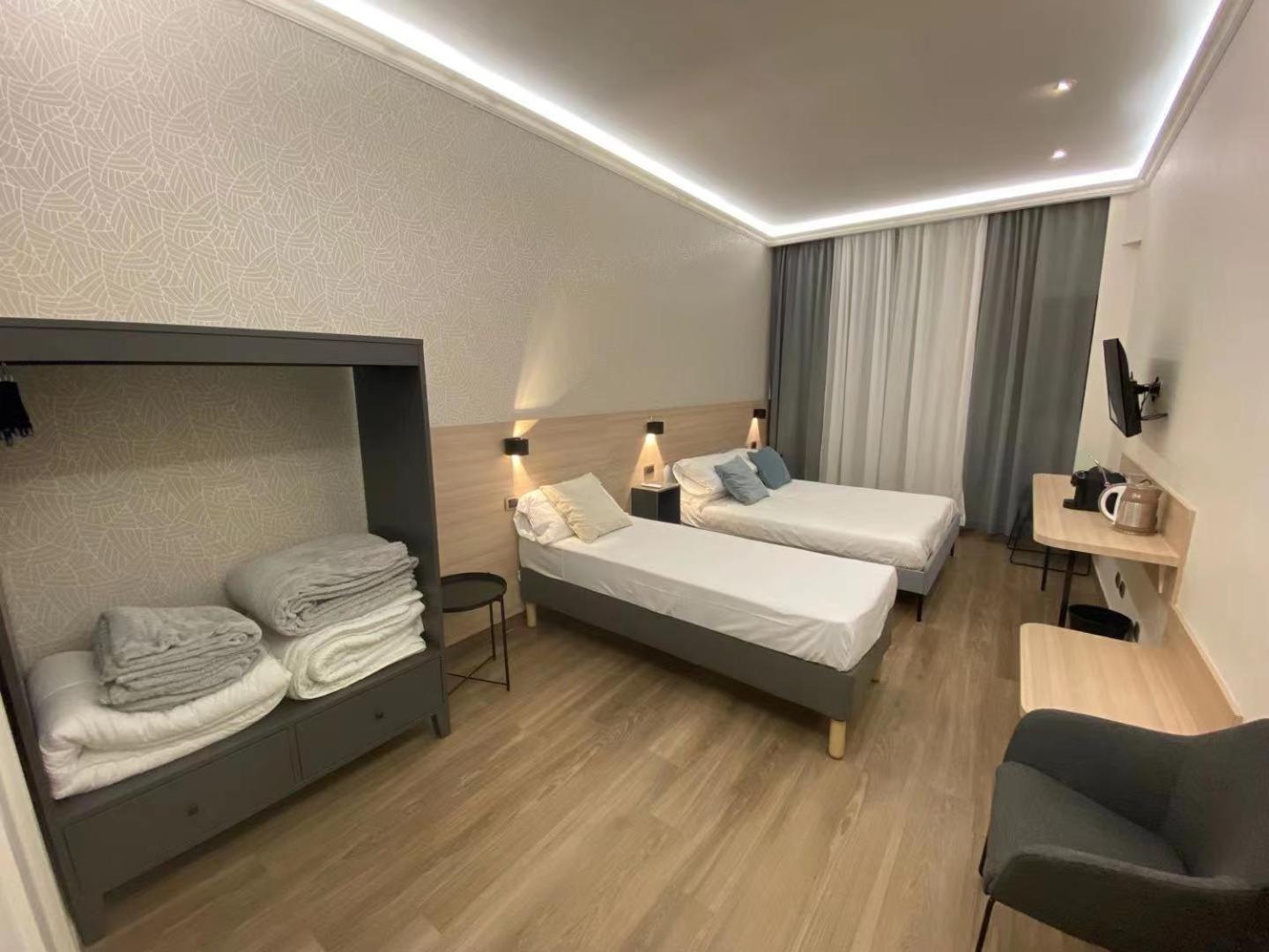 Superior Triple Room