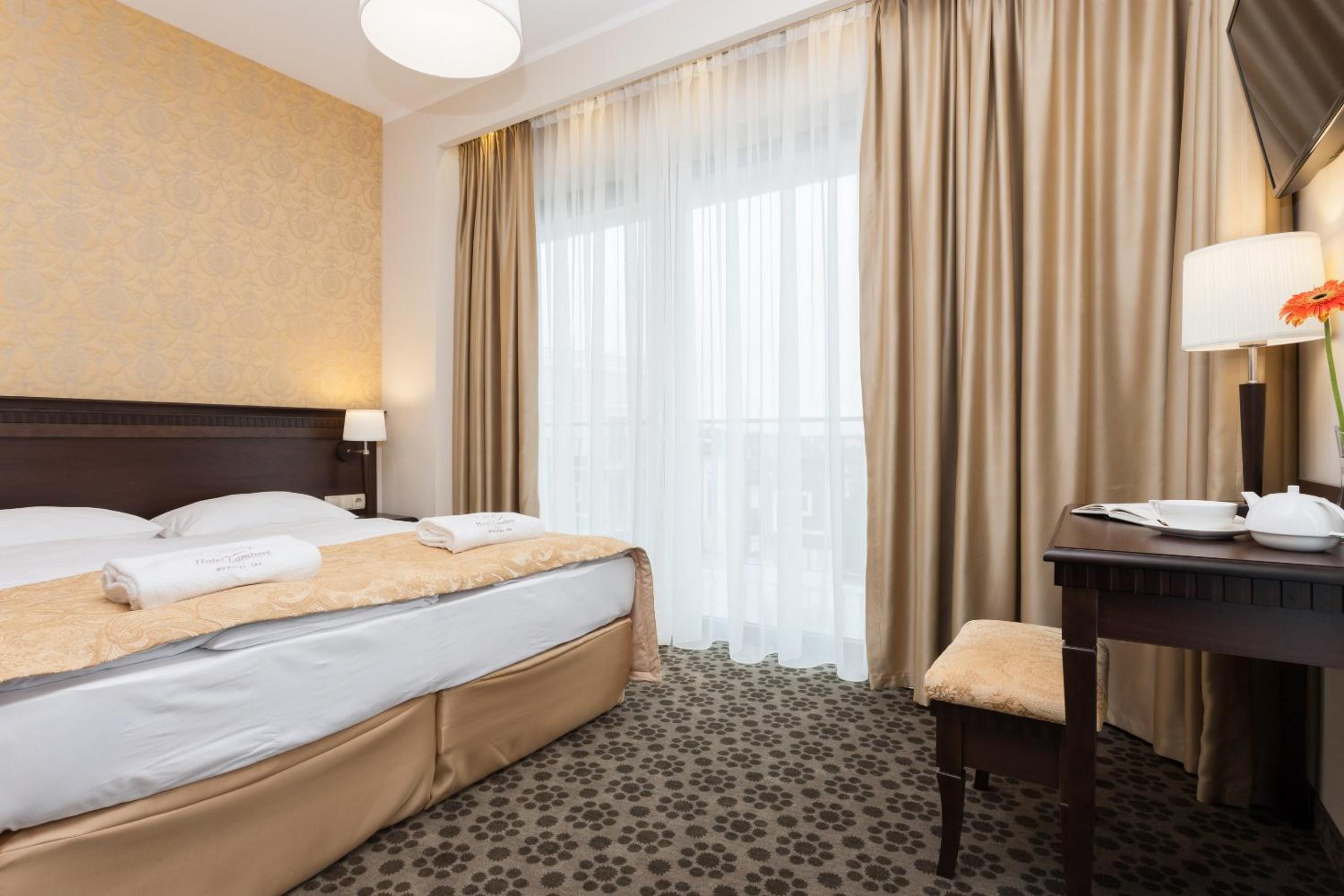 Comfort Suite - Photo 8