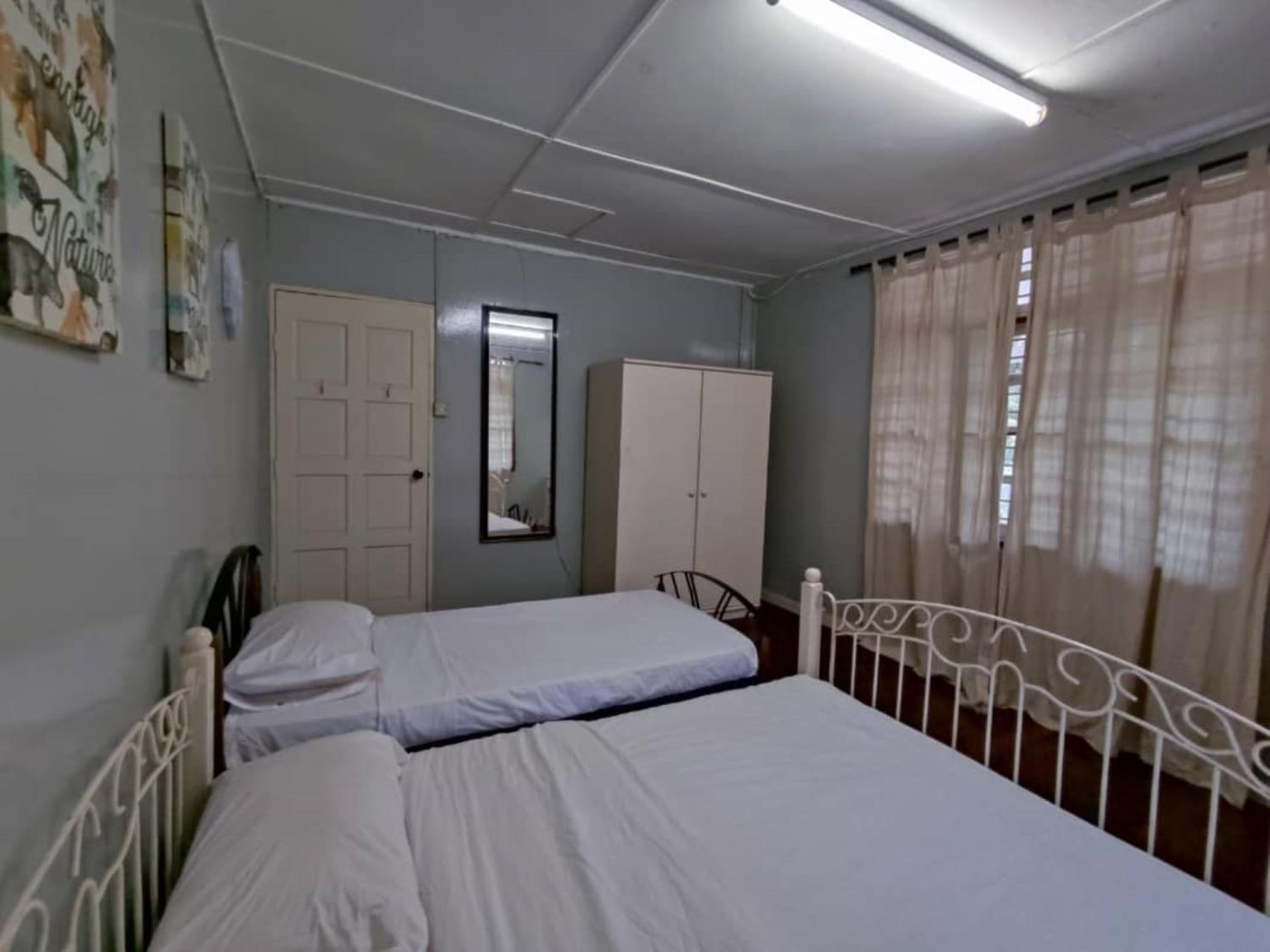 Standard Triple Room - Photo 3