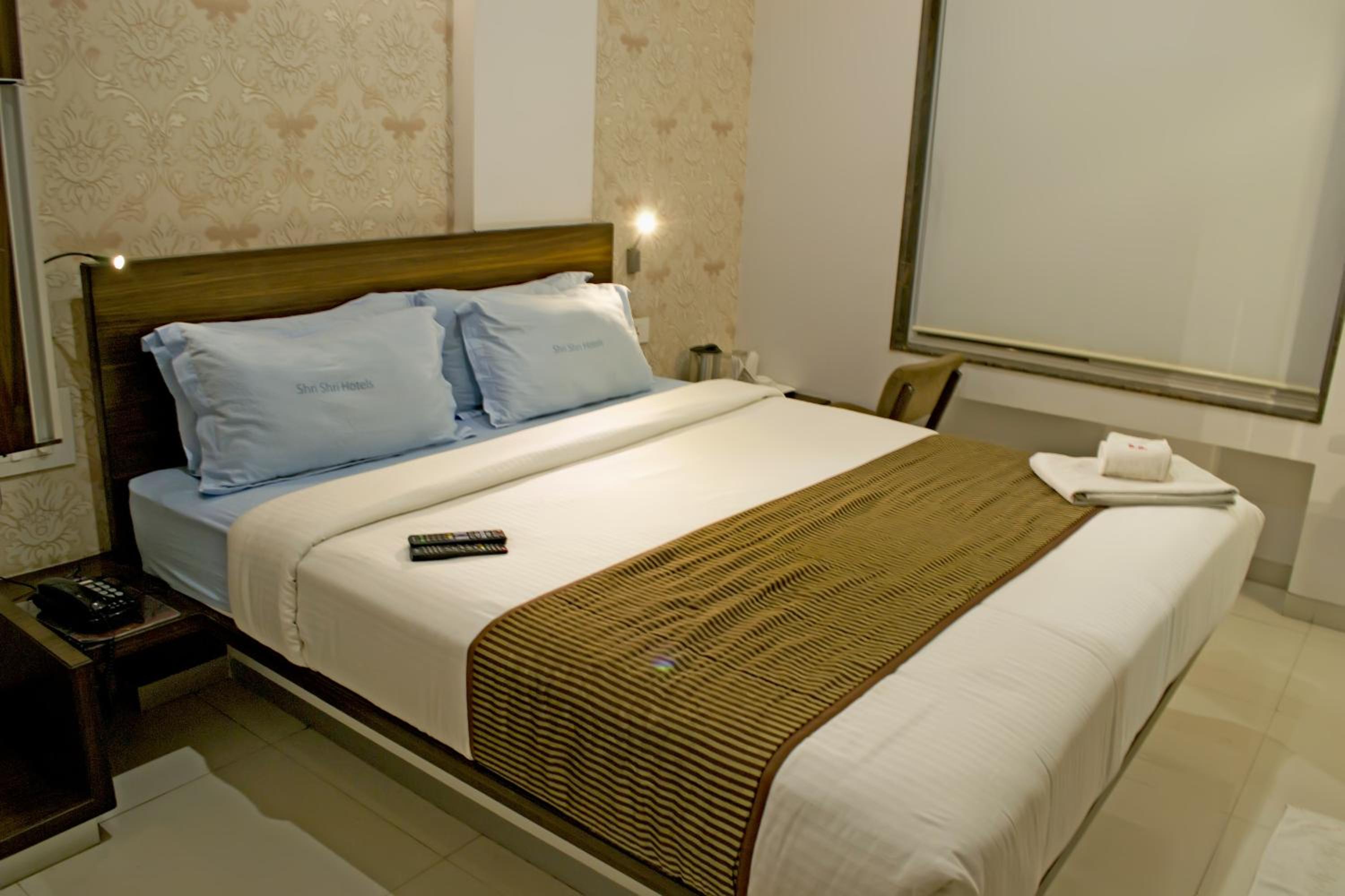 Double Room - Photo 10