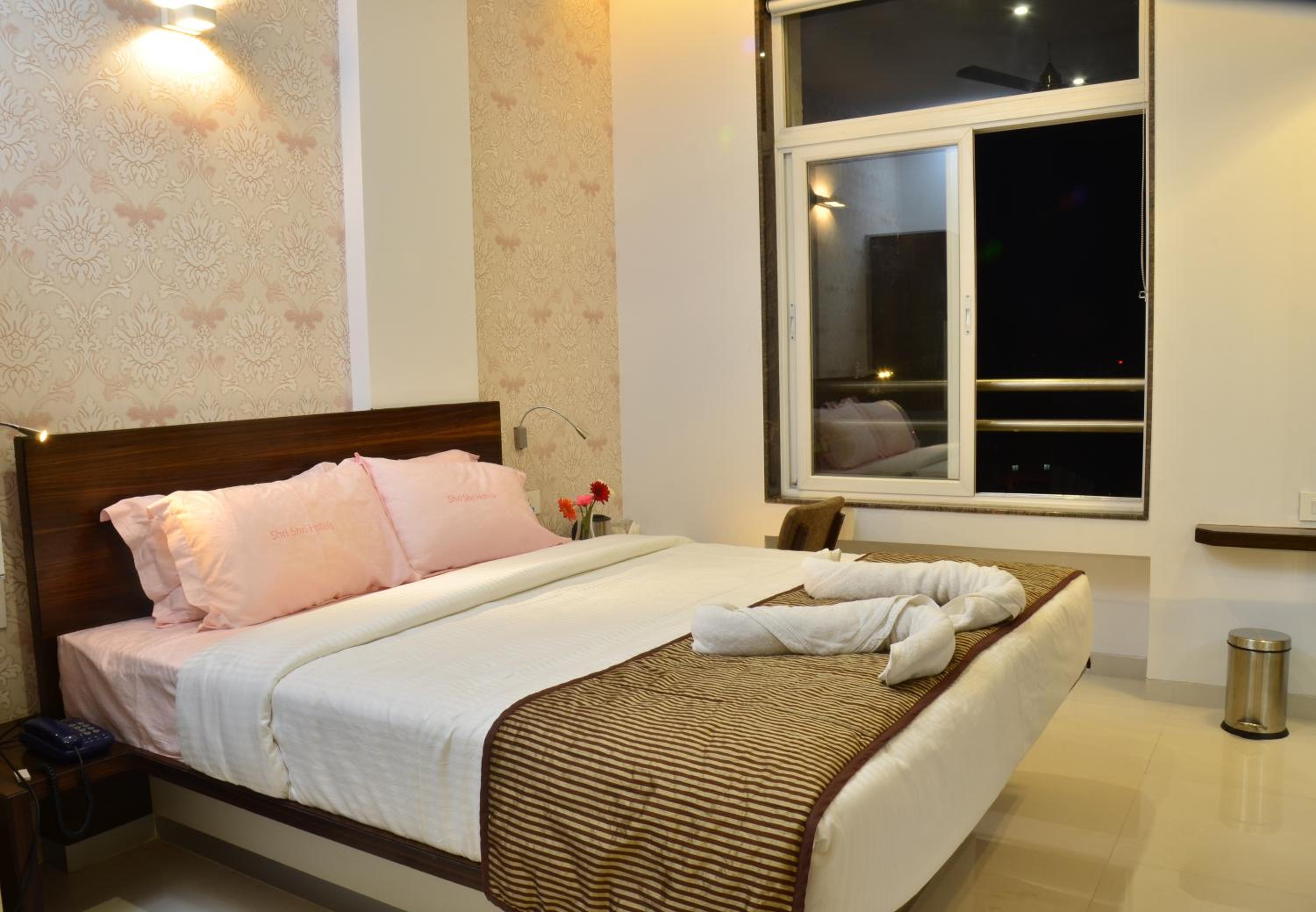 Double Room - Photo 23