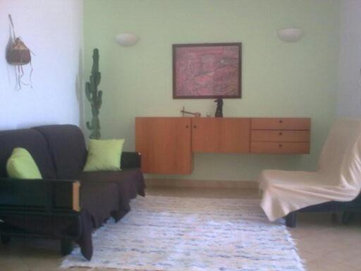 One-Bedroom Apartment with Sea View photo 1