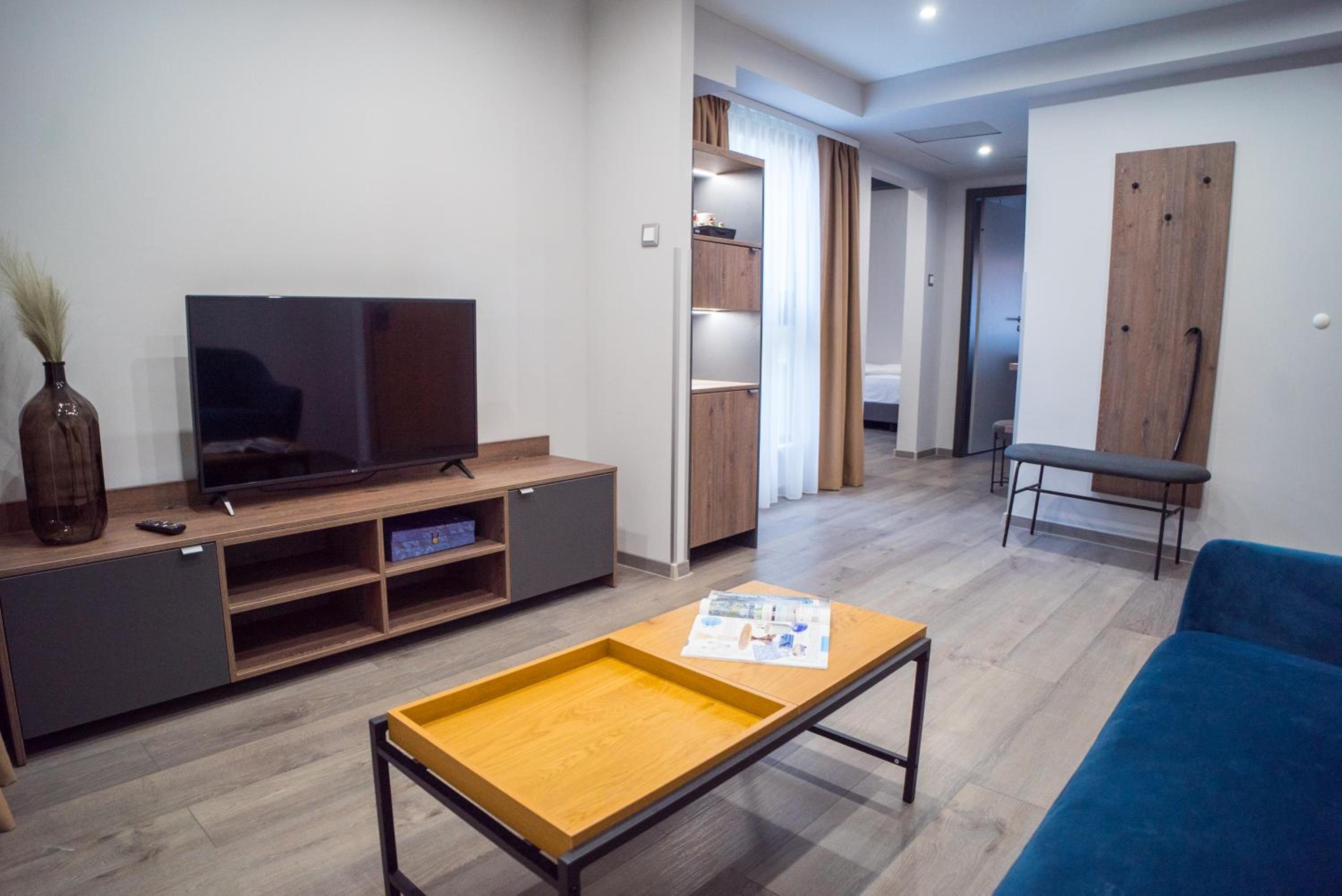 Triple Room - Photo 8