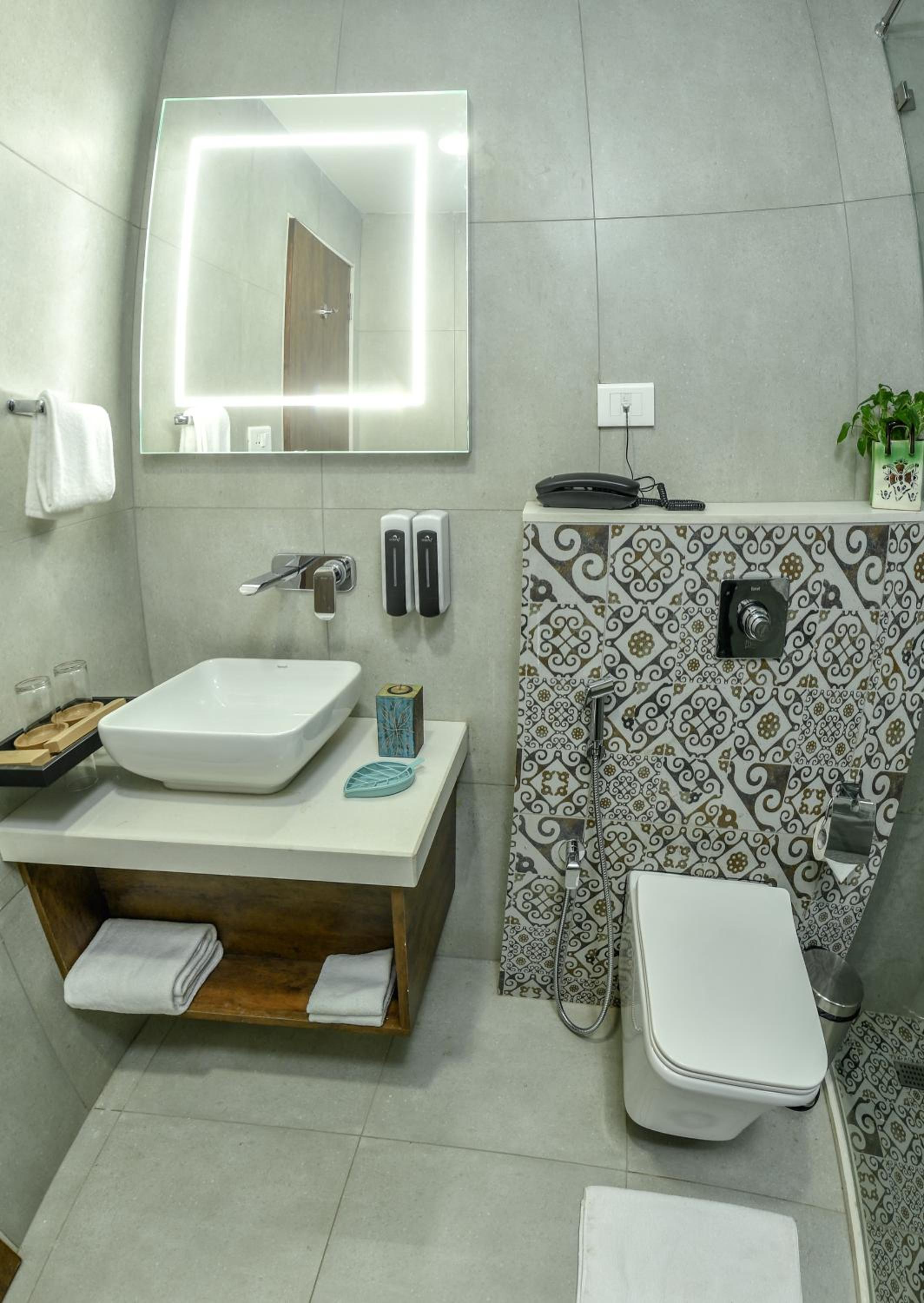 Sunrise Room - Photo 6