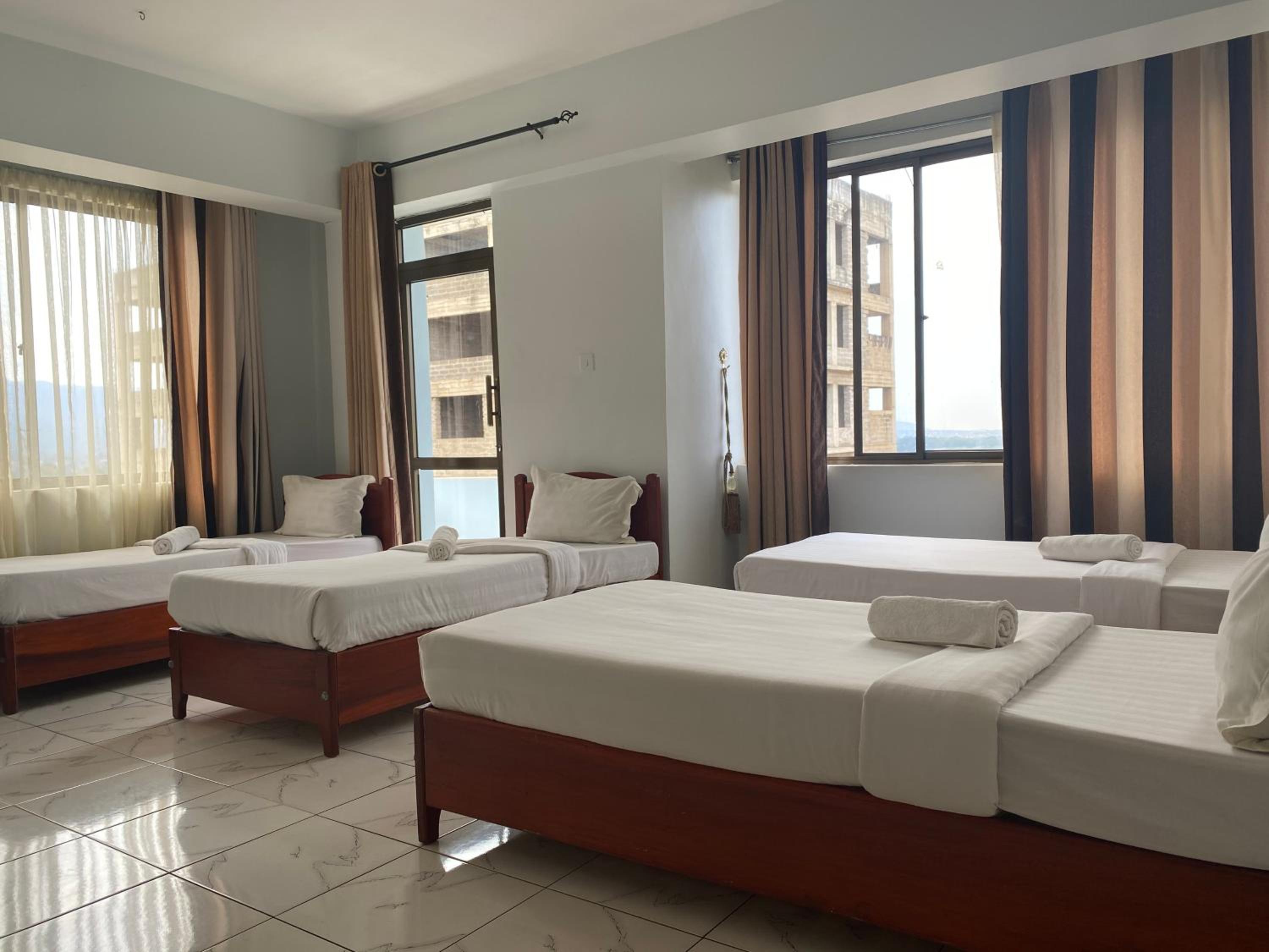 4-Bed Mixed Dormitory Room