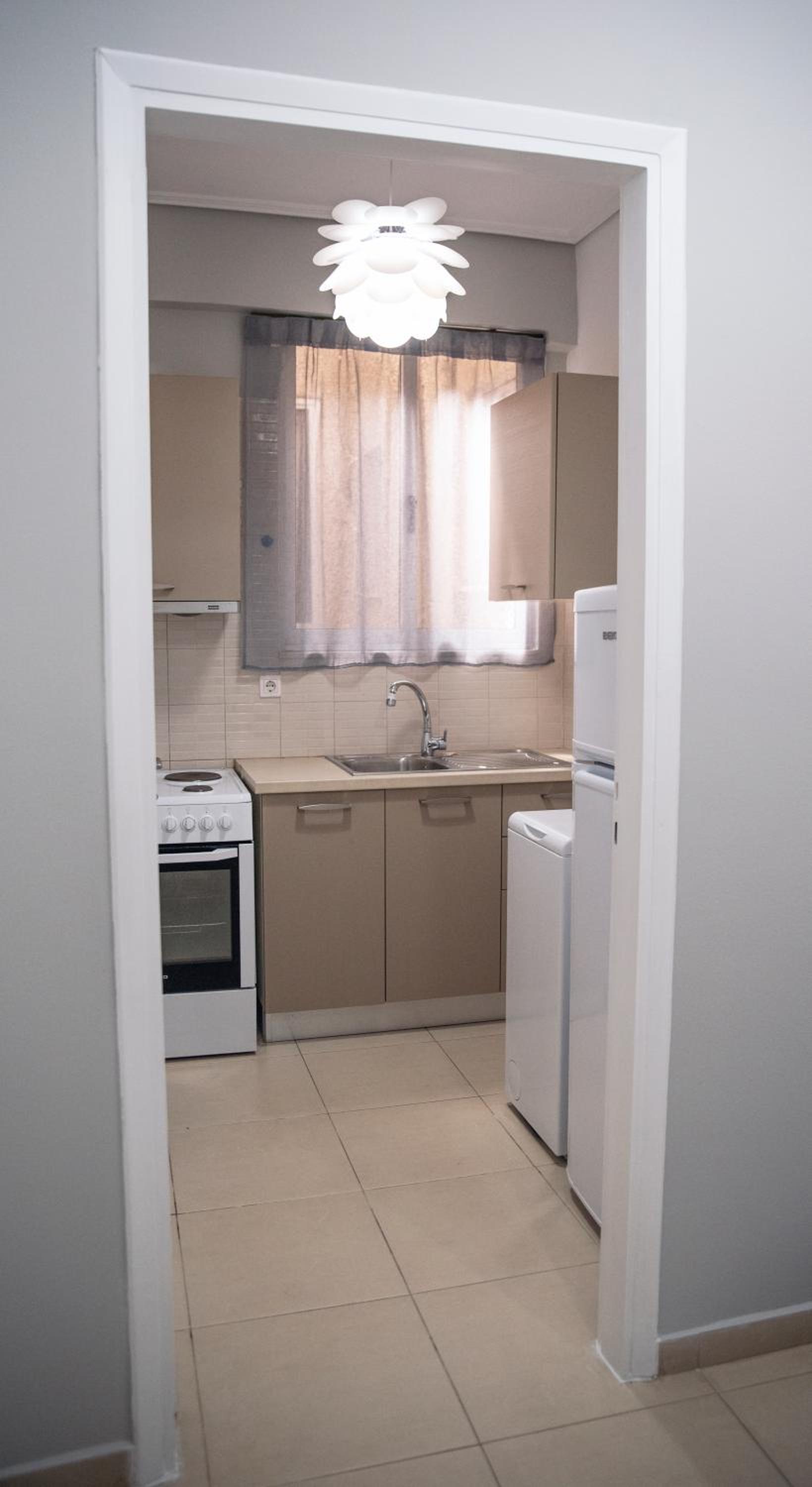 One-Bedroom Apartment - Photo 10