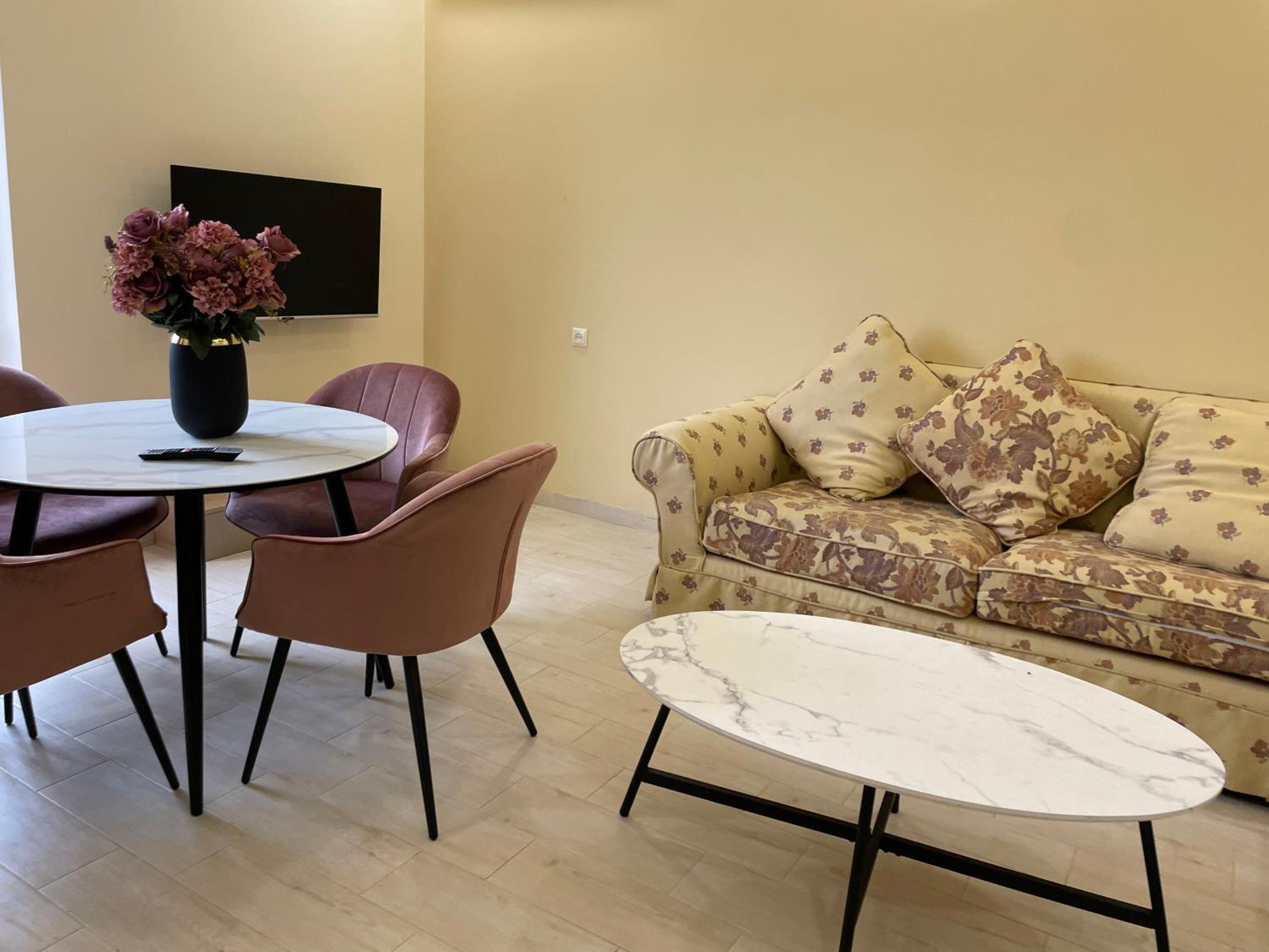 Two-Bedroom Suite photo 1