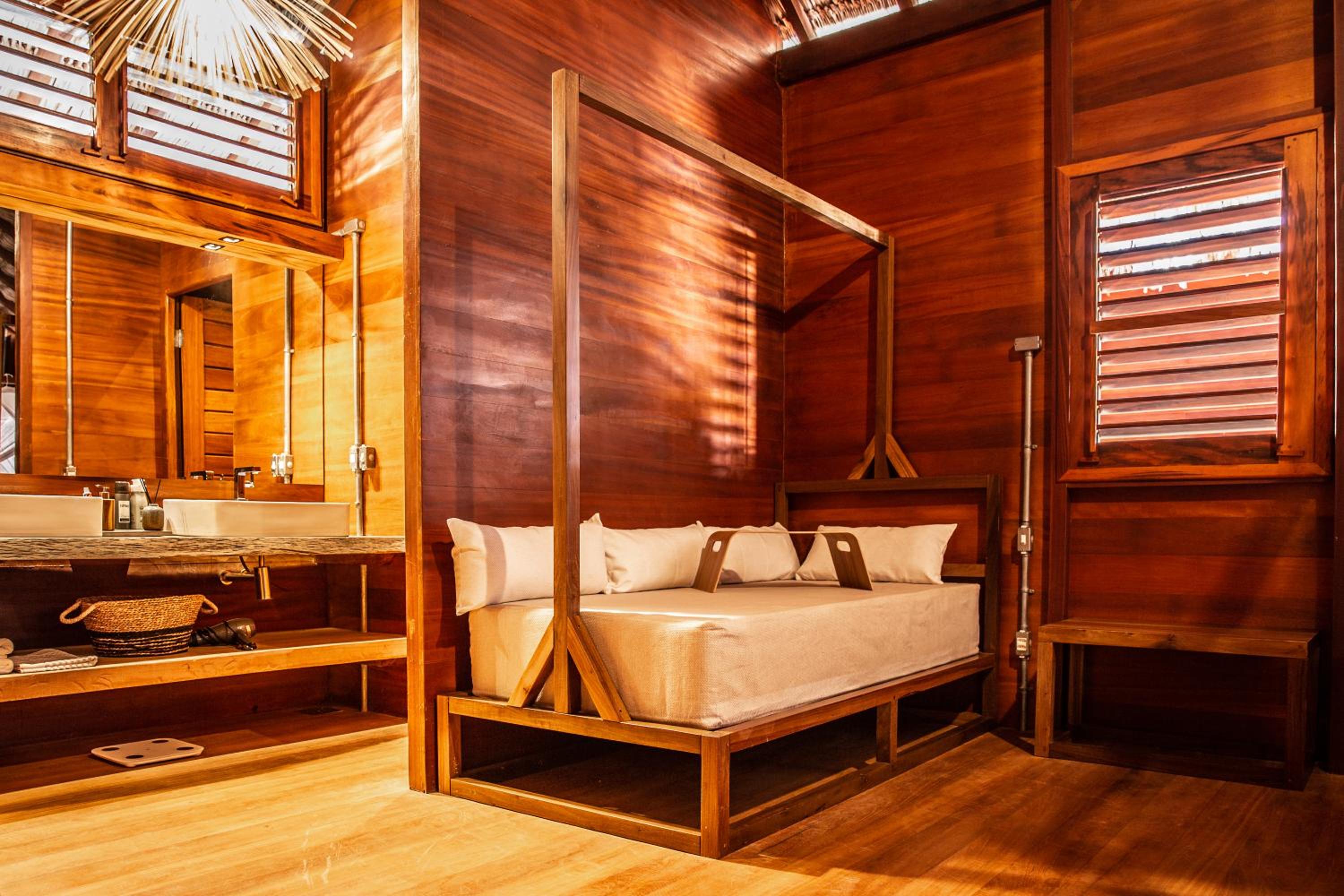 Superior Triple Room with Sea View - Photo 7