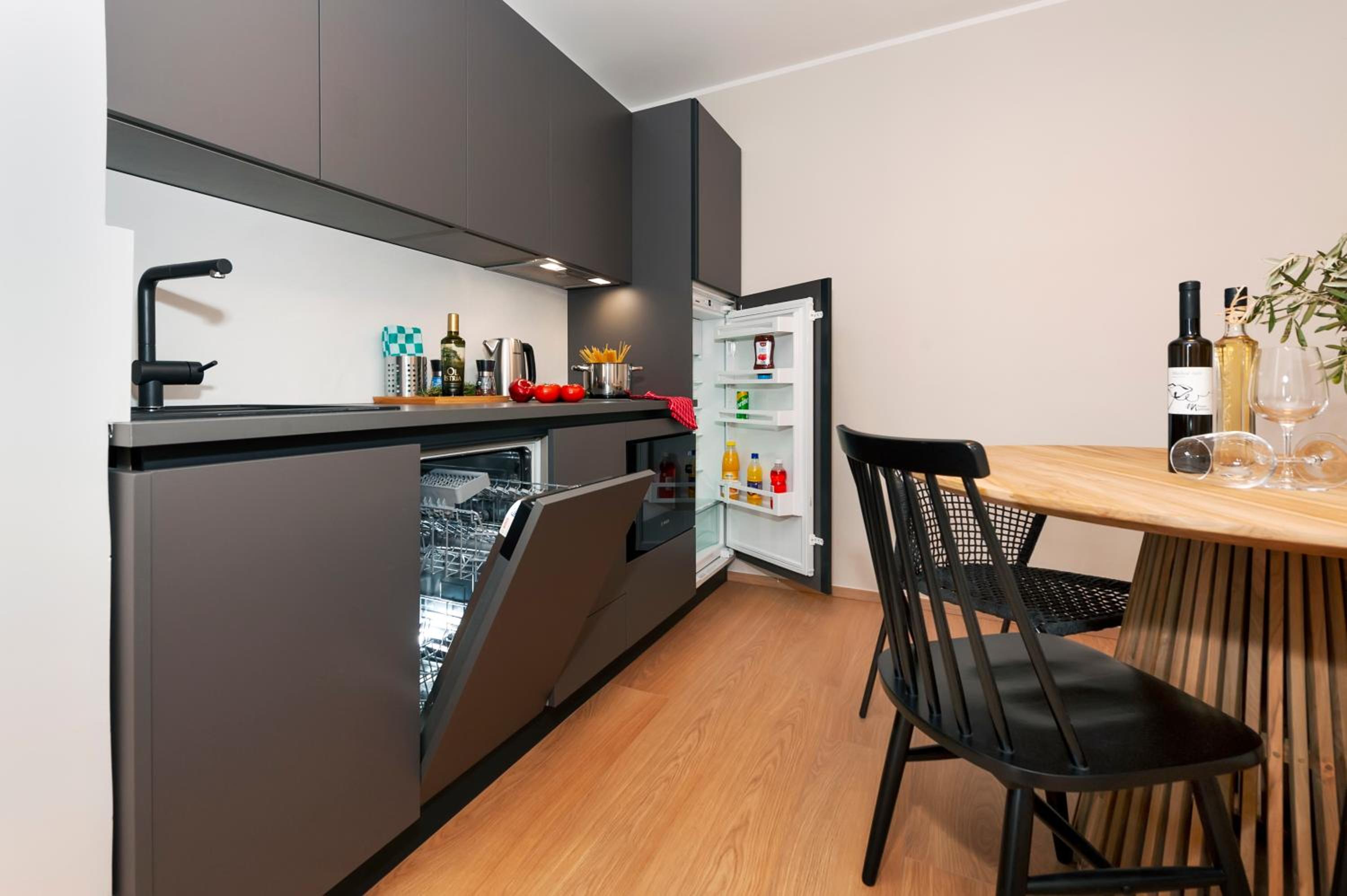  Ground Floor Apartment with Patio - Photo 8