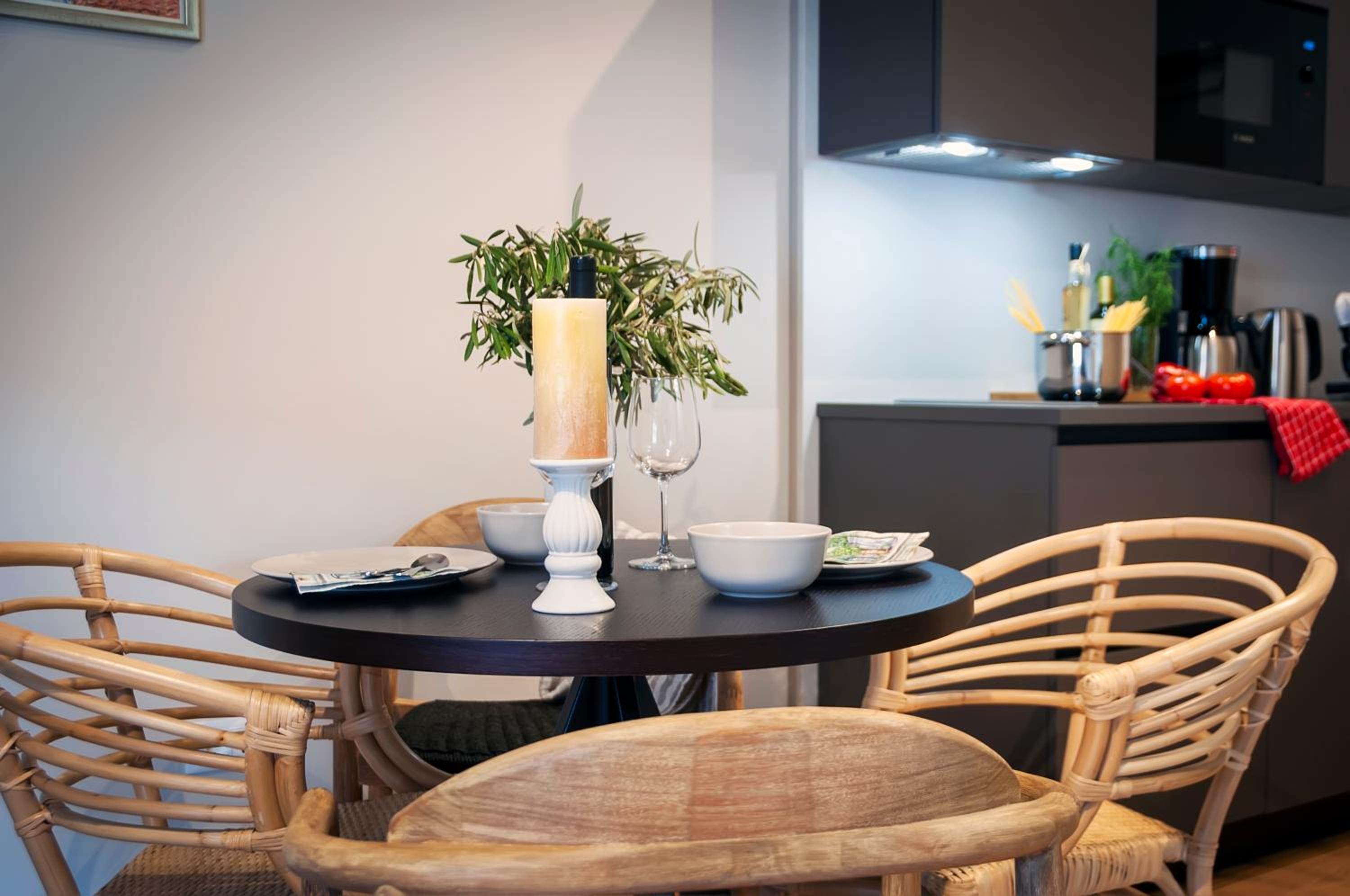 Apartment with Terrace - Photo 7