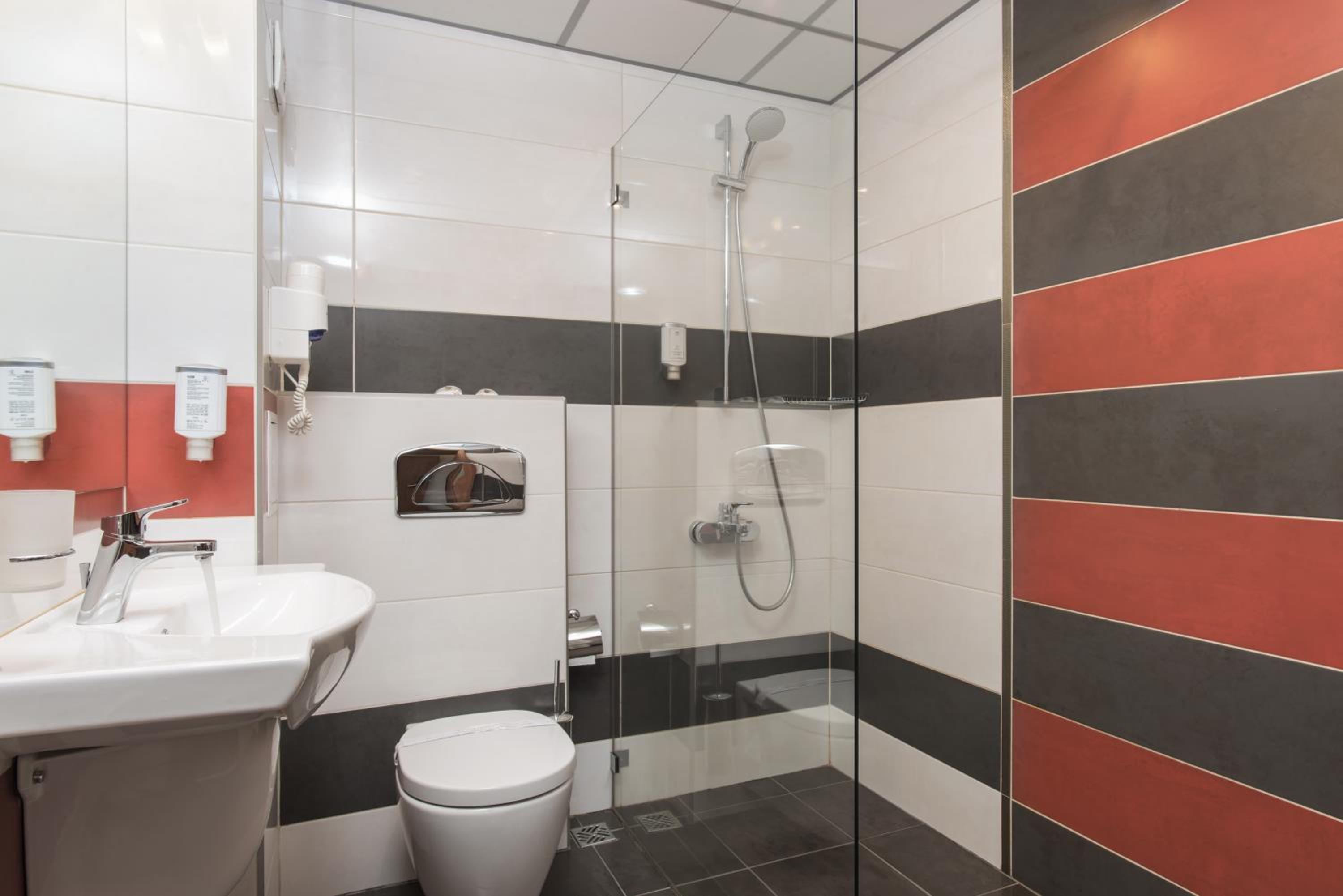 Double Room - Photo 3