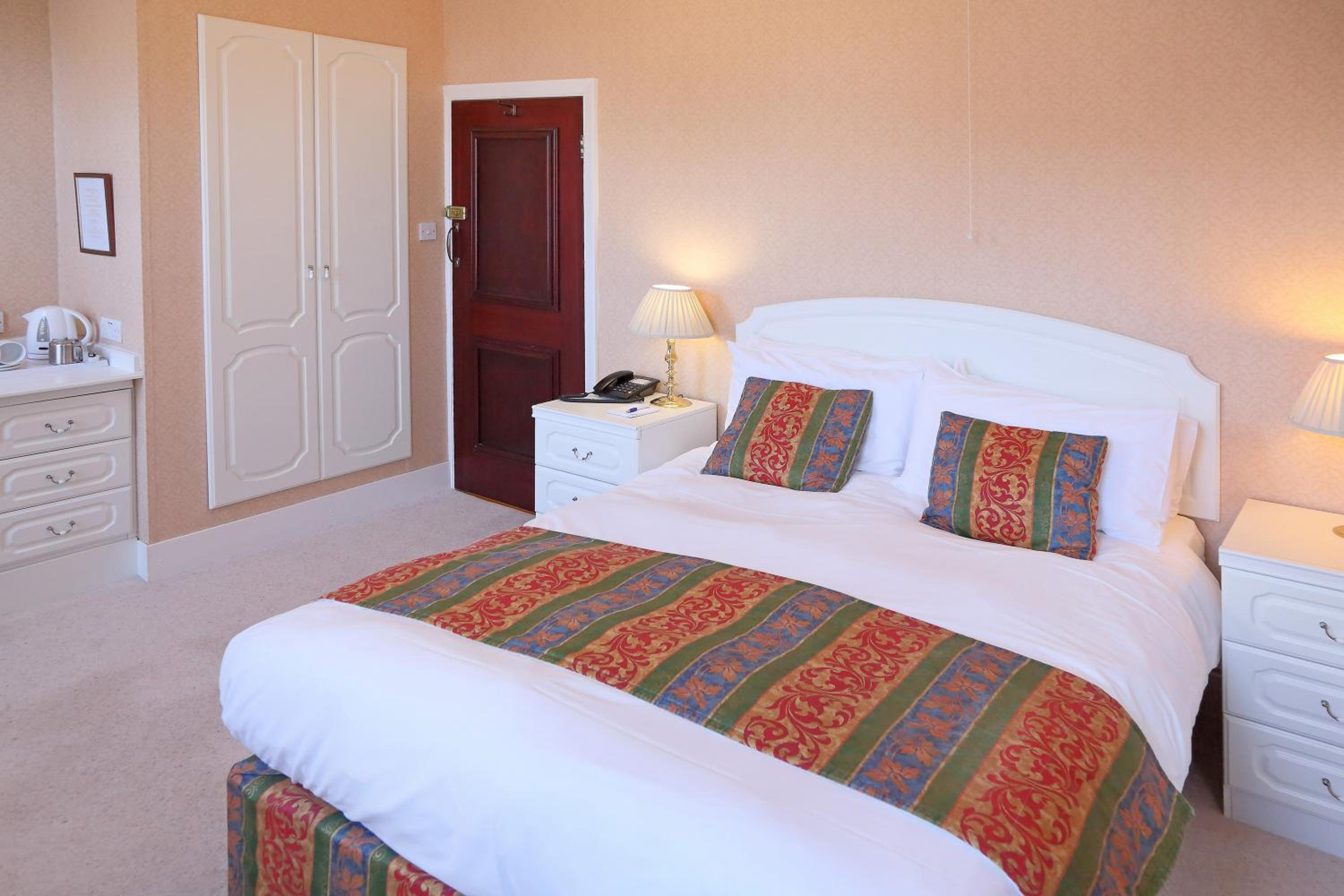Double Room - Photo 3