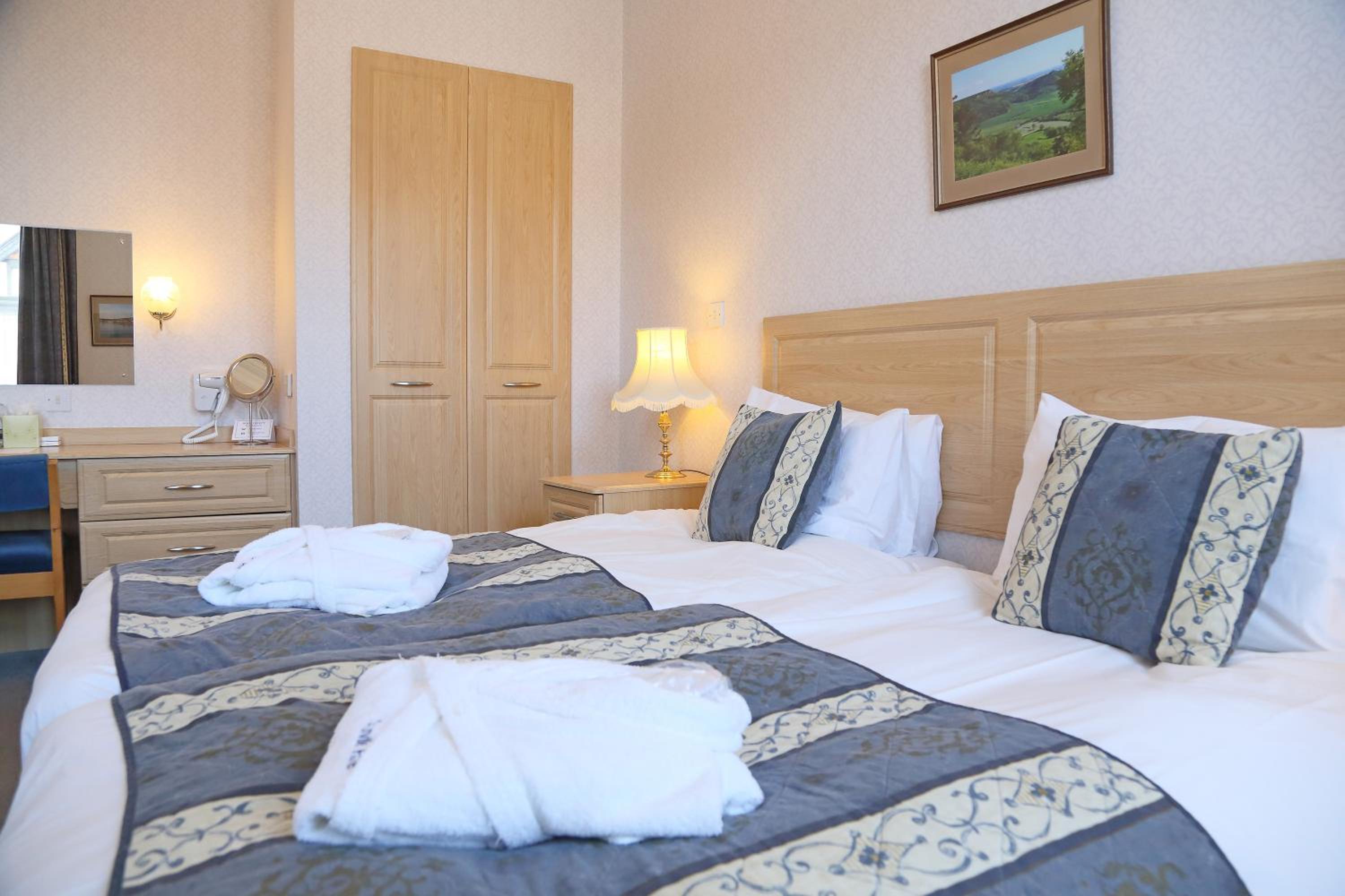 Deluxe Twin Room - Photo 1