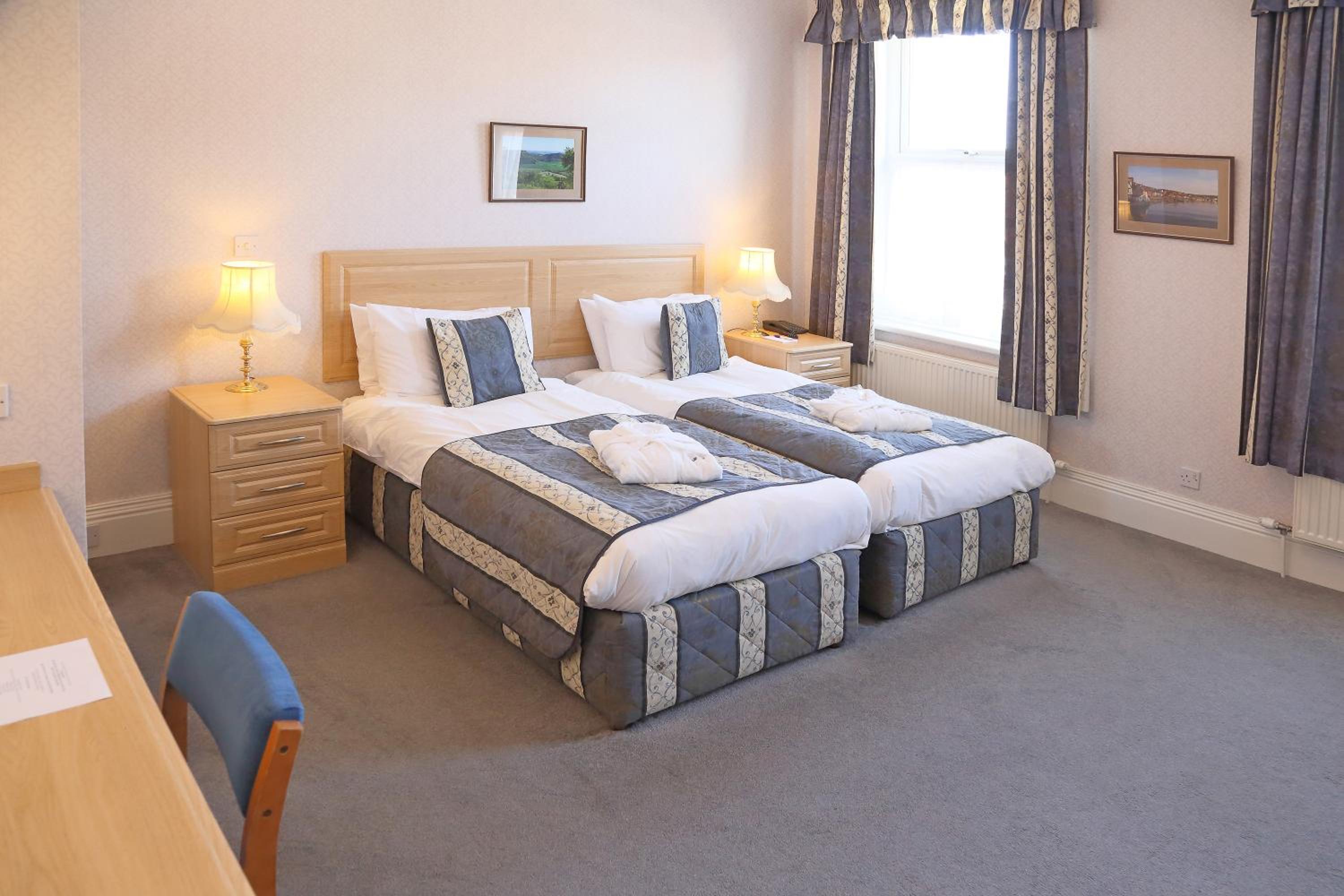 Deluxe Twin Room - Photo 24
