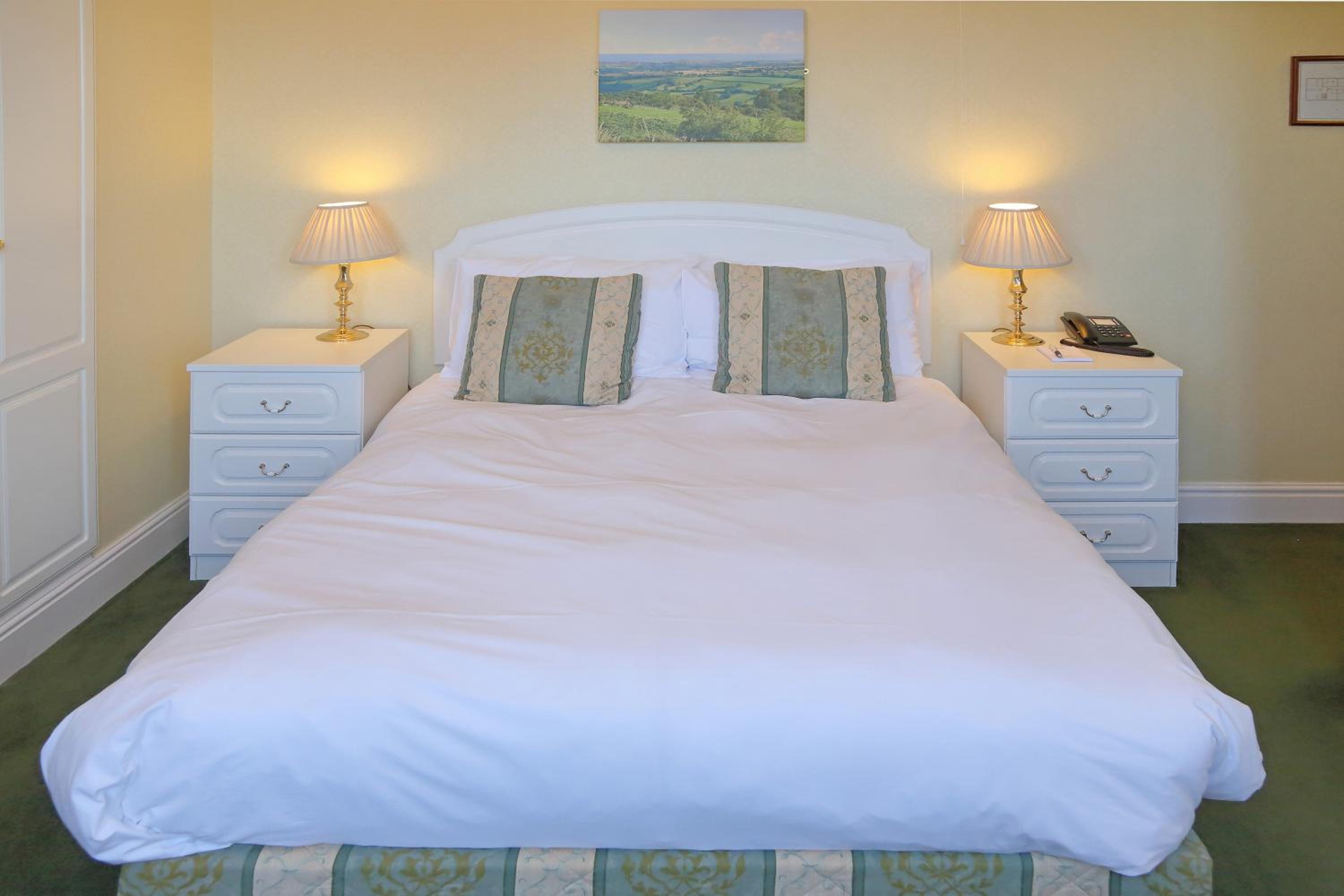 Double Room - Photo 7
