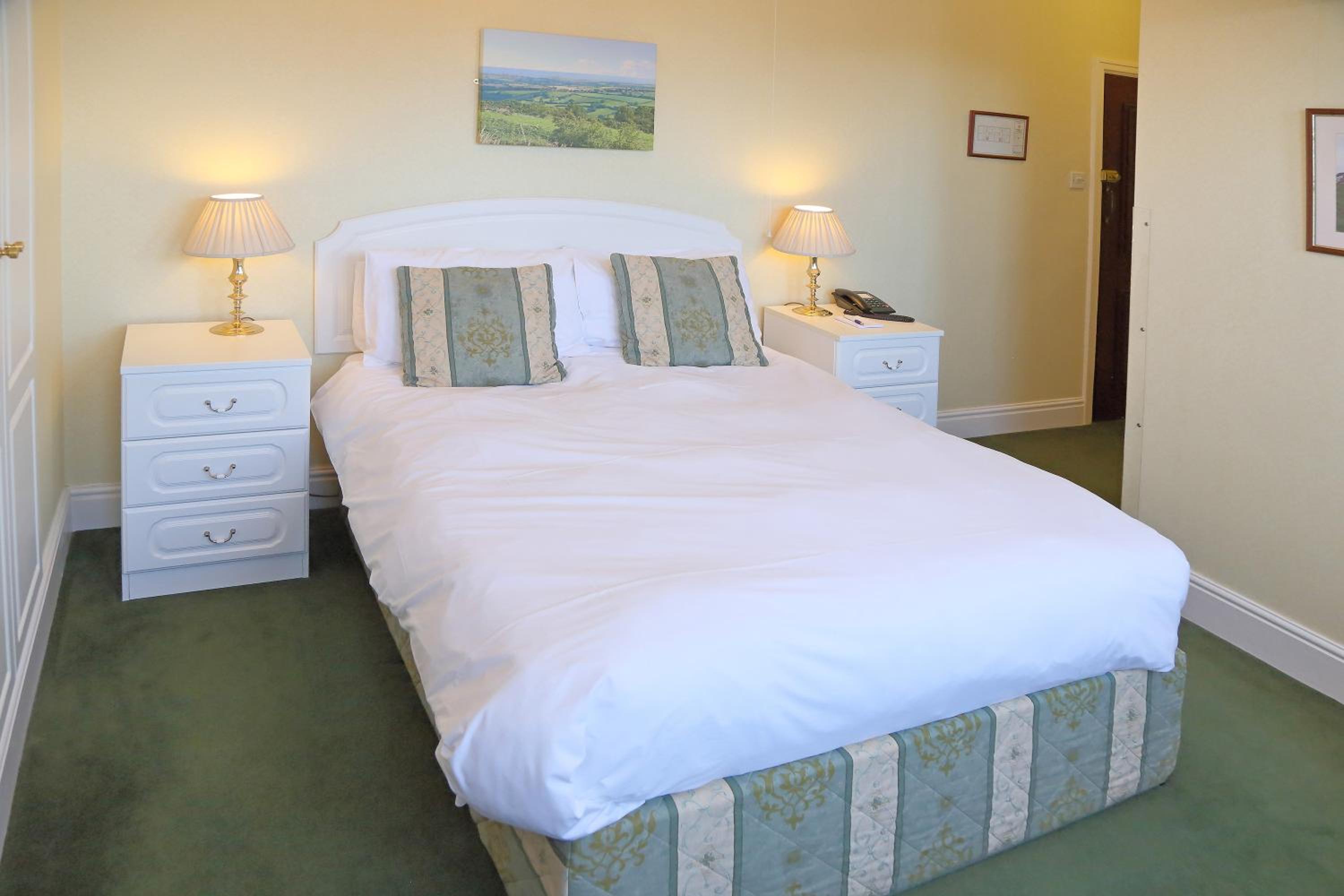 Double Room - Photo 10