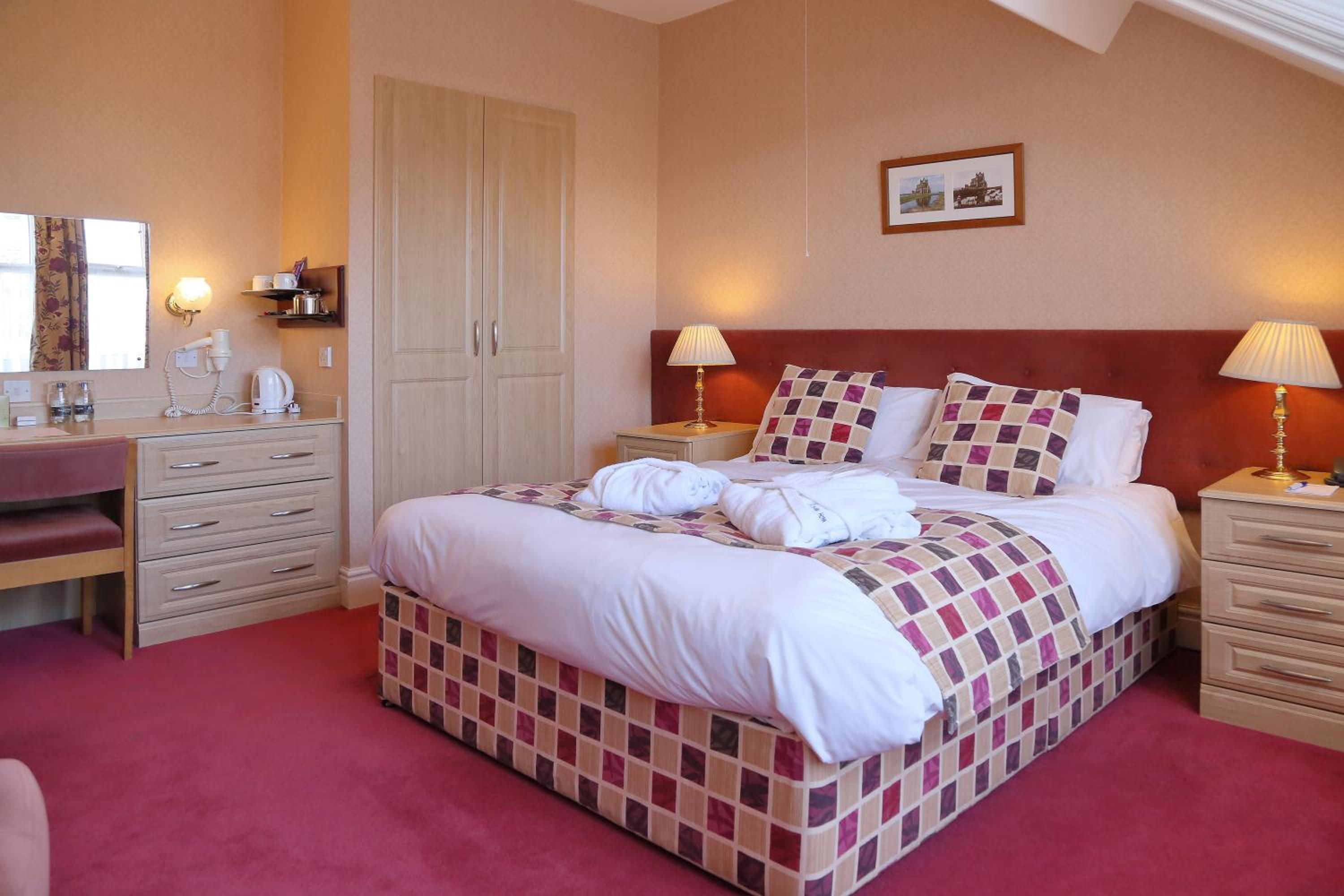 Deluxe Double Room - Photo 10