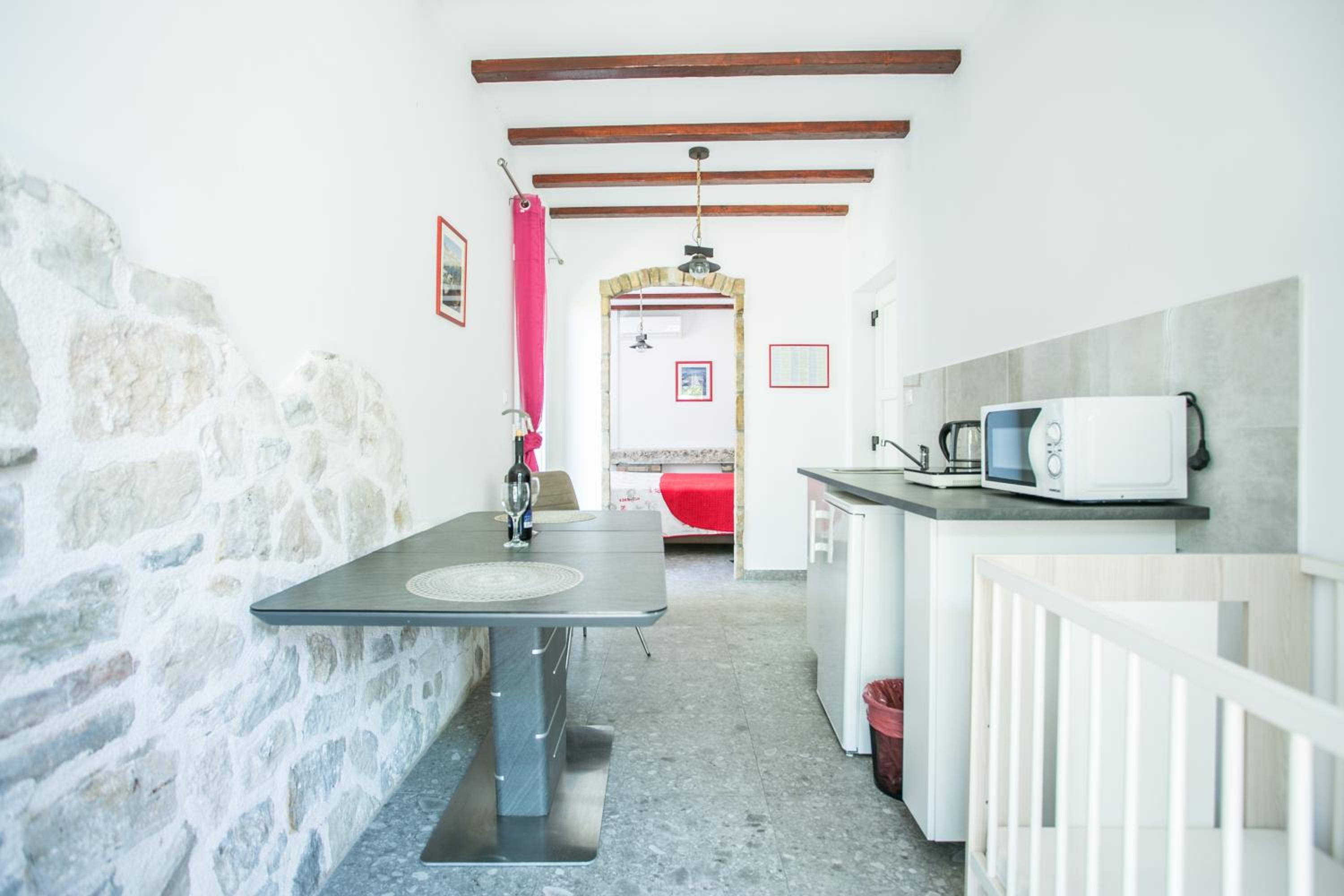 Superior Double or Twin Room with Terrace - Photo 6