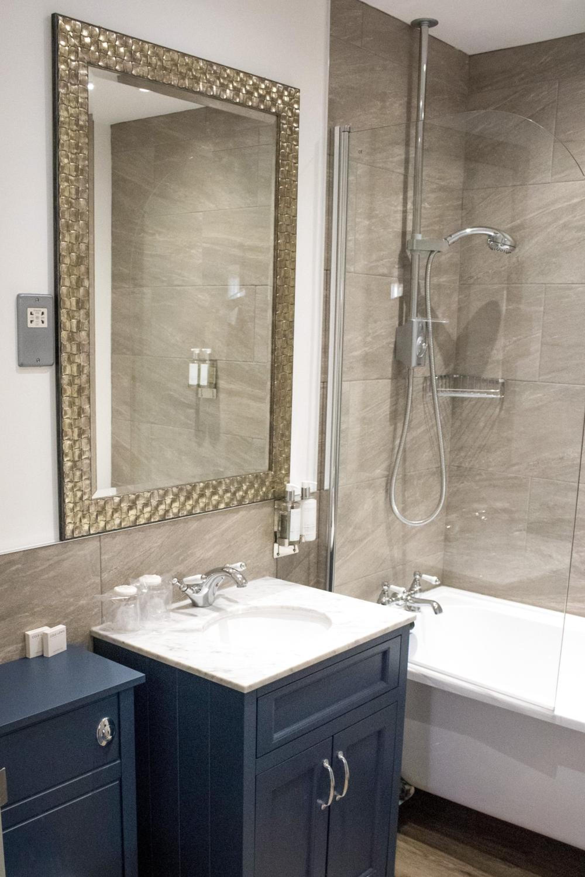 Superior Double Room - Photo 4