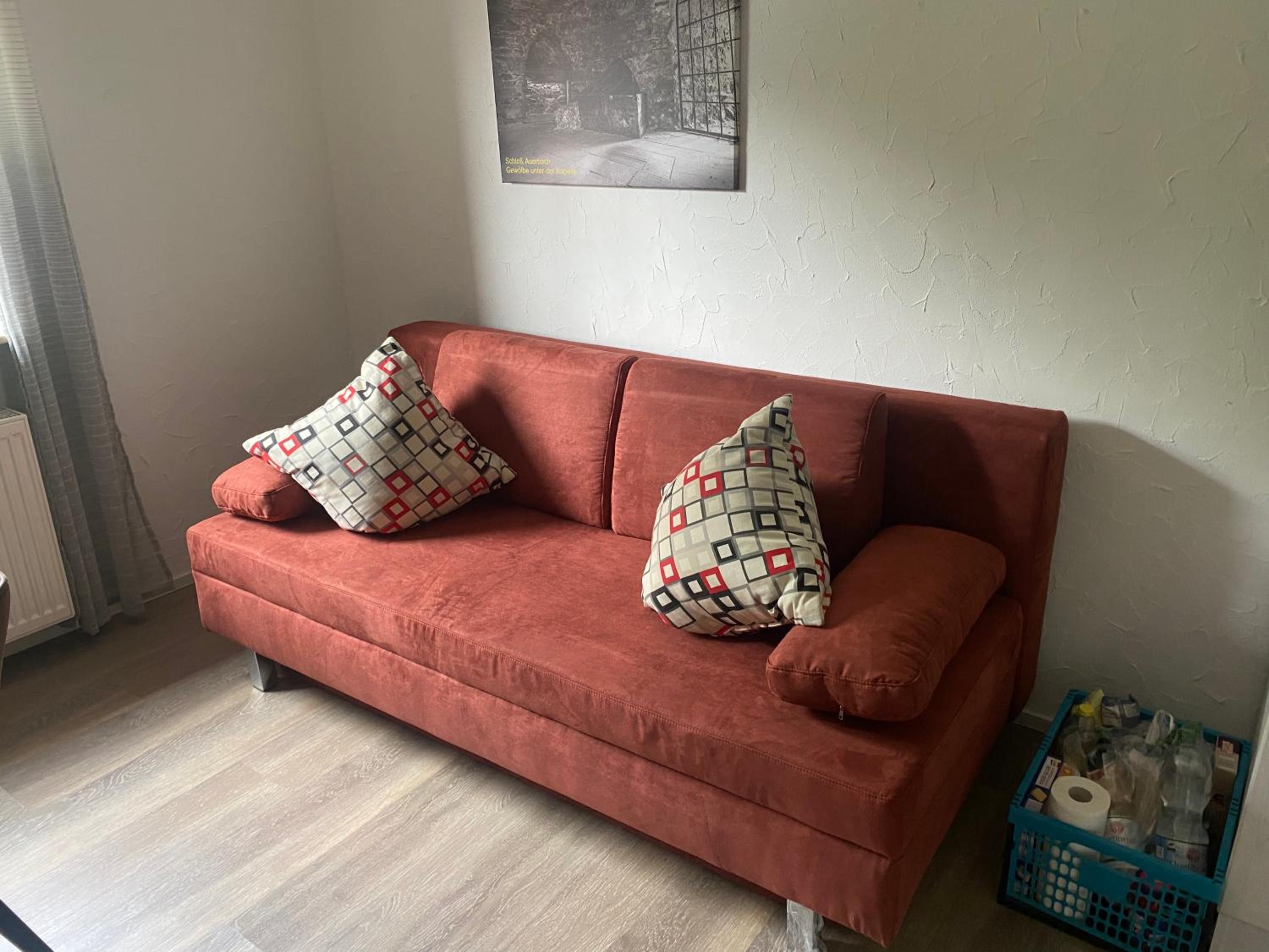 One-Bedroom Apartment - Photo 1